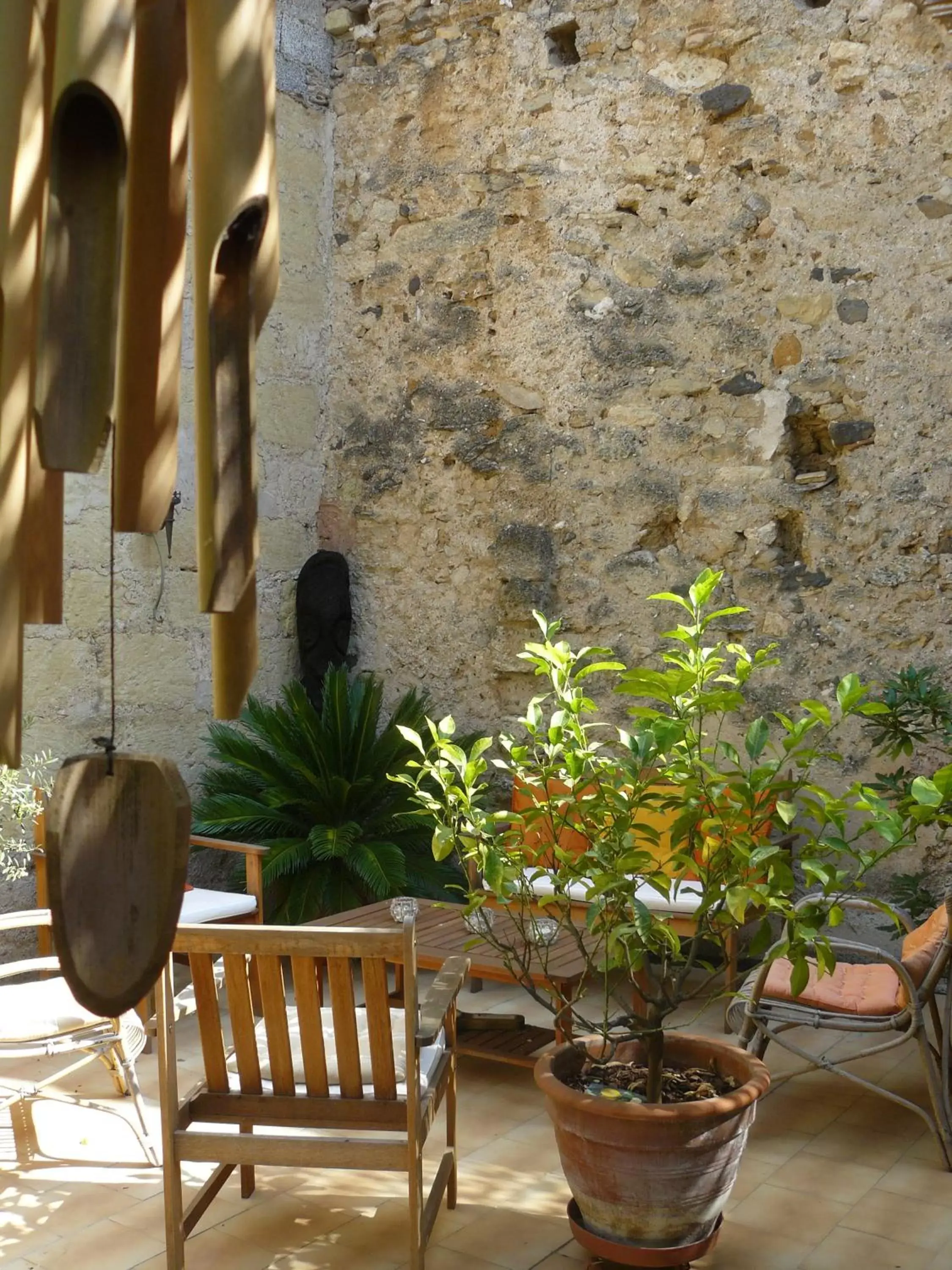 Patio in Chambres d'Hôtes de Fleurus