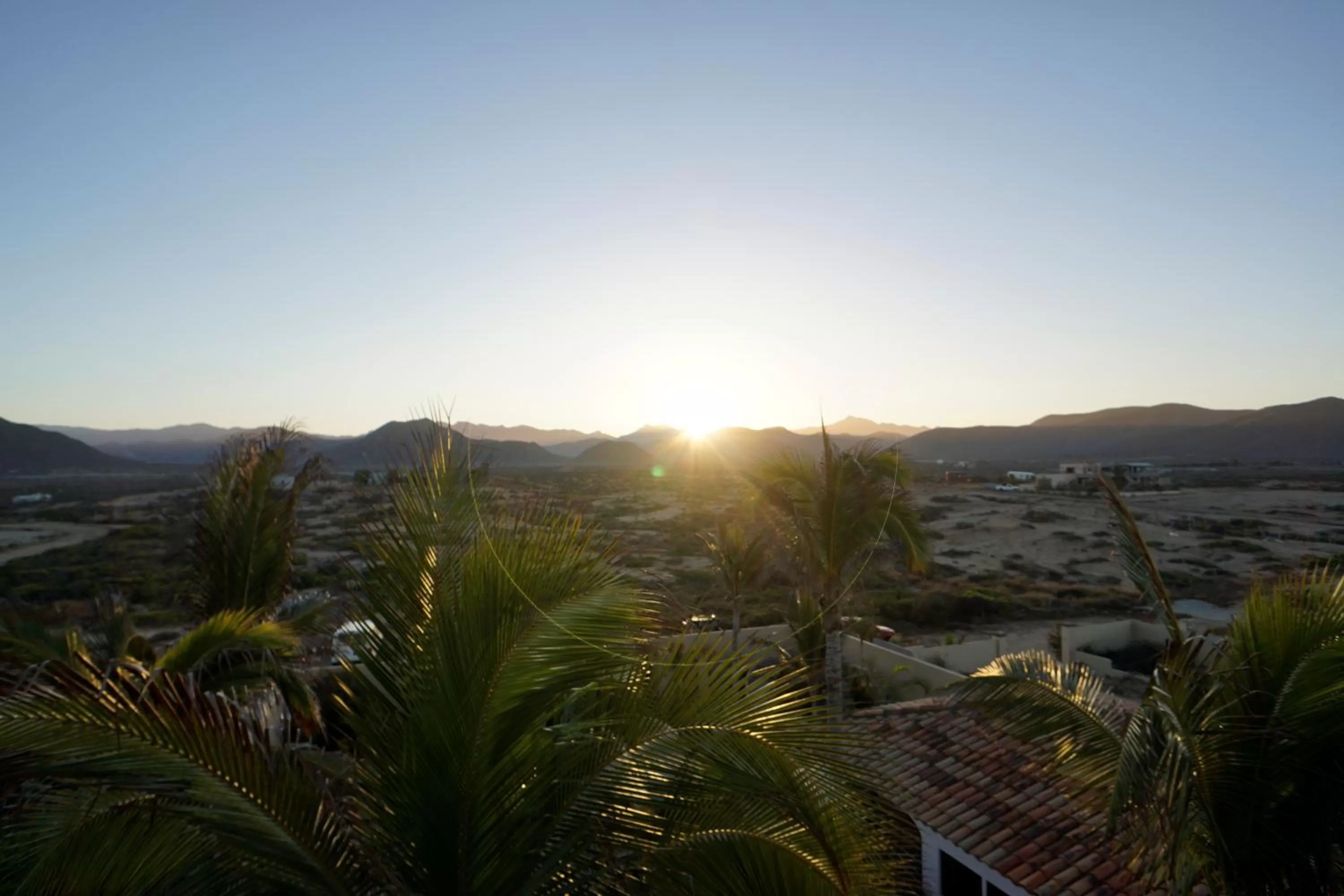Sunrise, Sunrise/Sunset in Cerritos Beach Inn