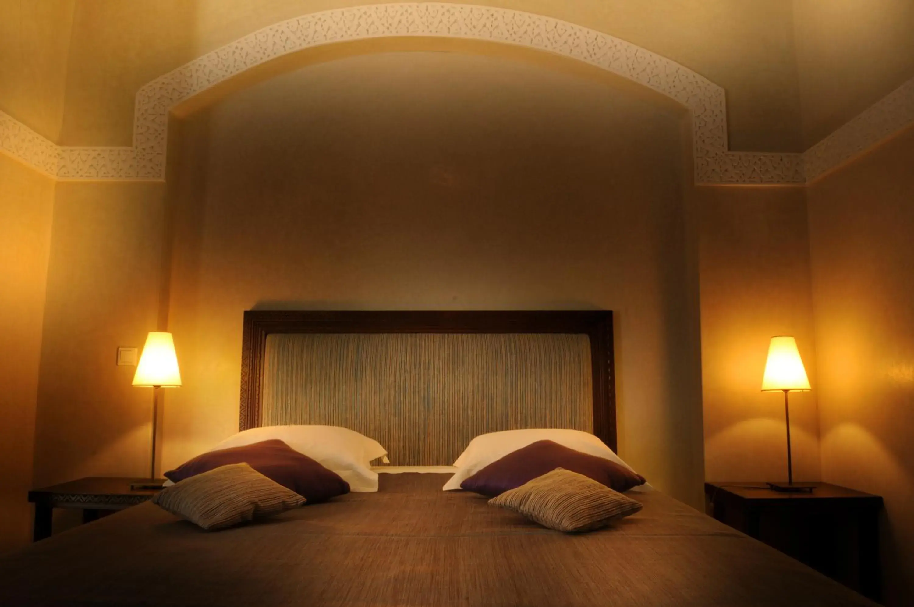 Decorative detail, Bed in Riad Les Hibiscus