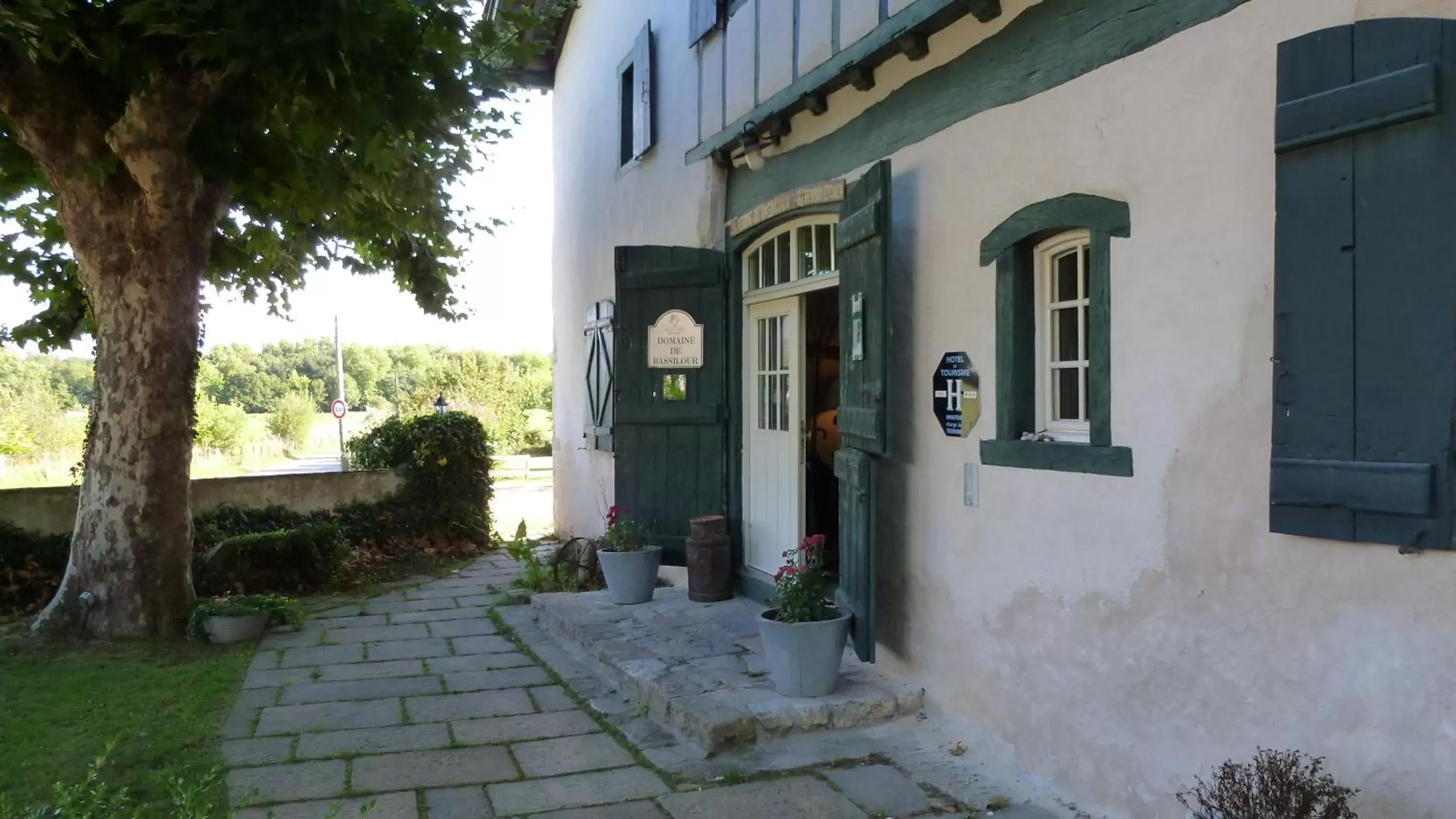 Facade/entrance, Property Building in Domaine de Bassilour