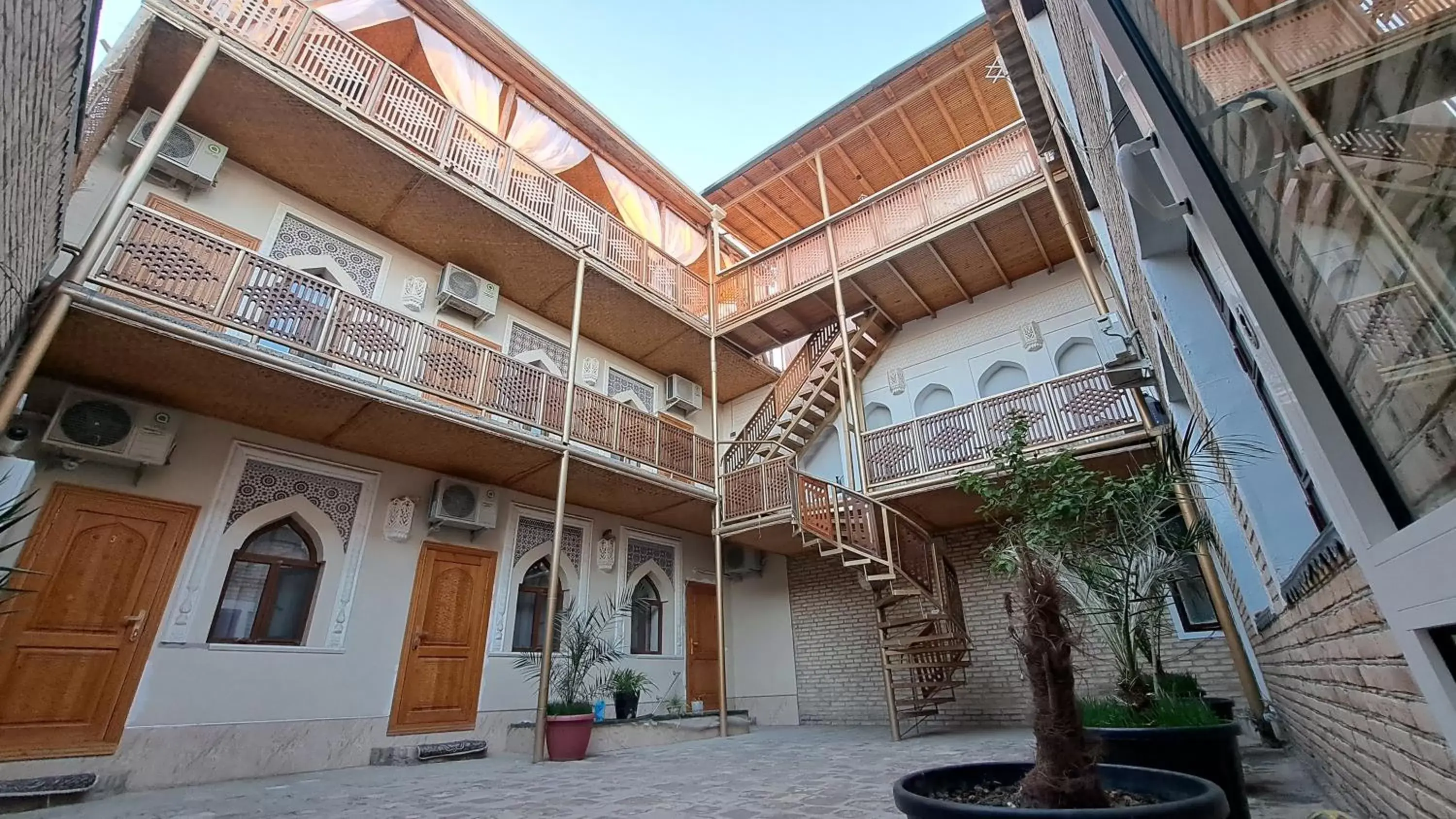 Property Building in Naqshband Property Building in Naqshband