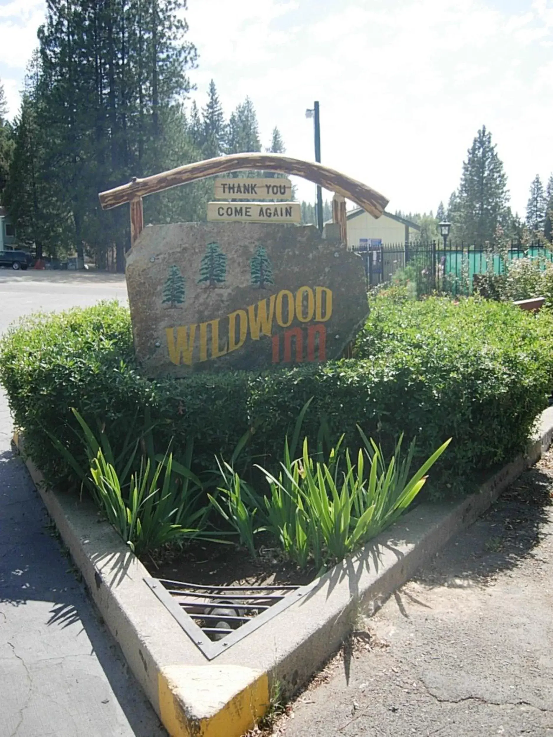 Facade/entrance, Property Building in Wildwood Inn