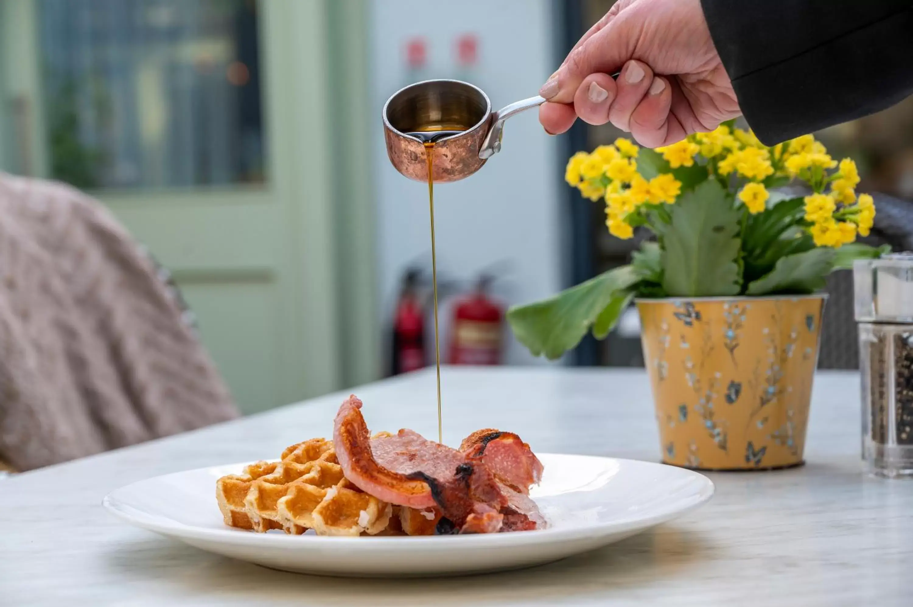 Breakfast in Newpark Hotel Breakfast in Newpark Hotel