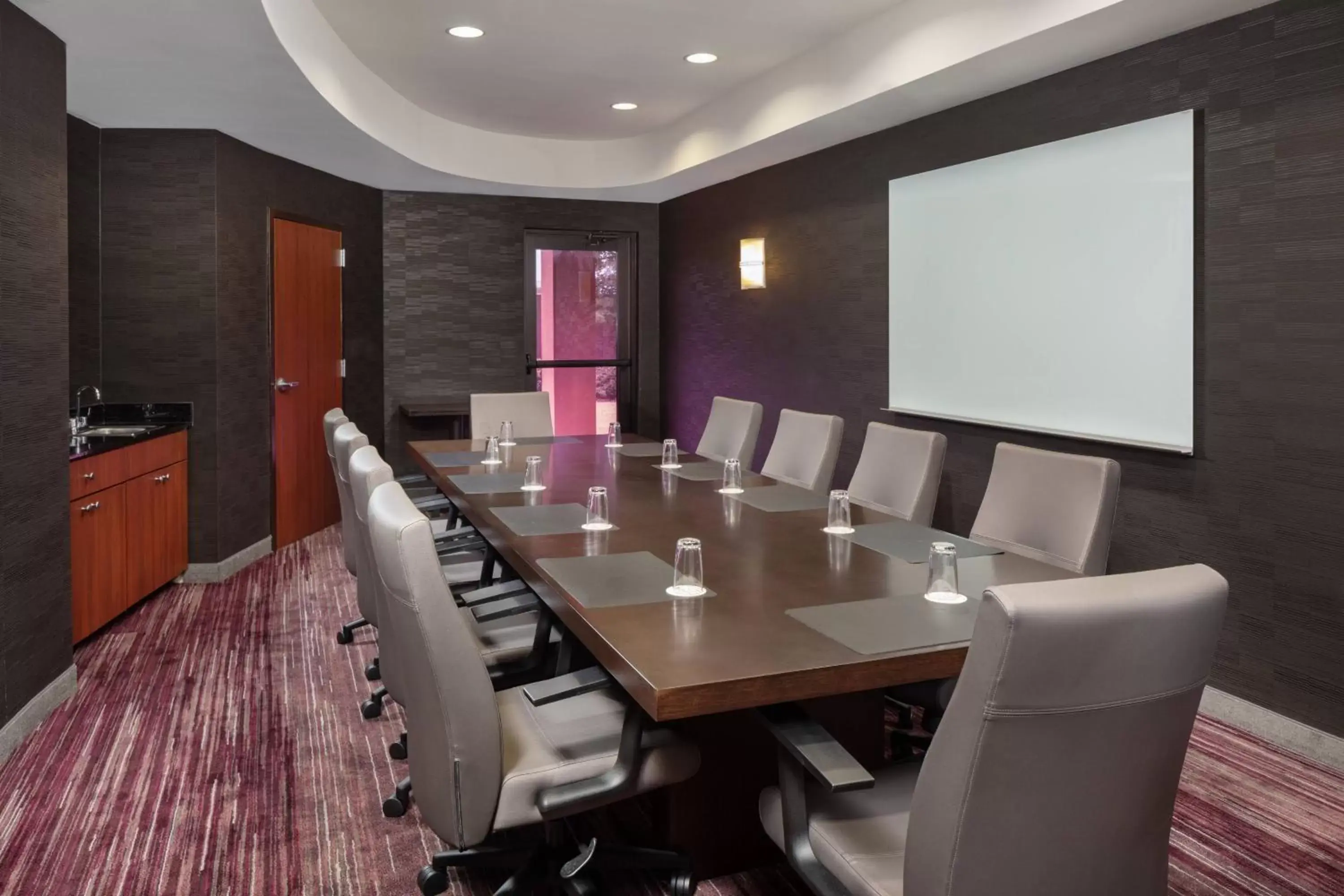 Meeting/conference room in Courtyard by Marriott Anniston Oxford