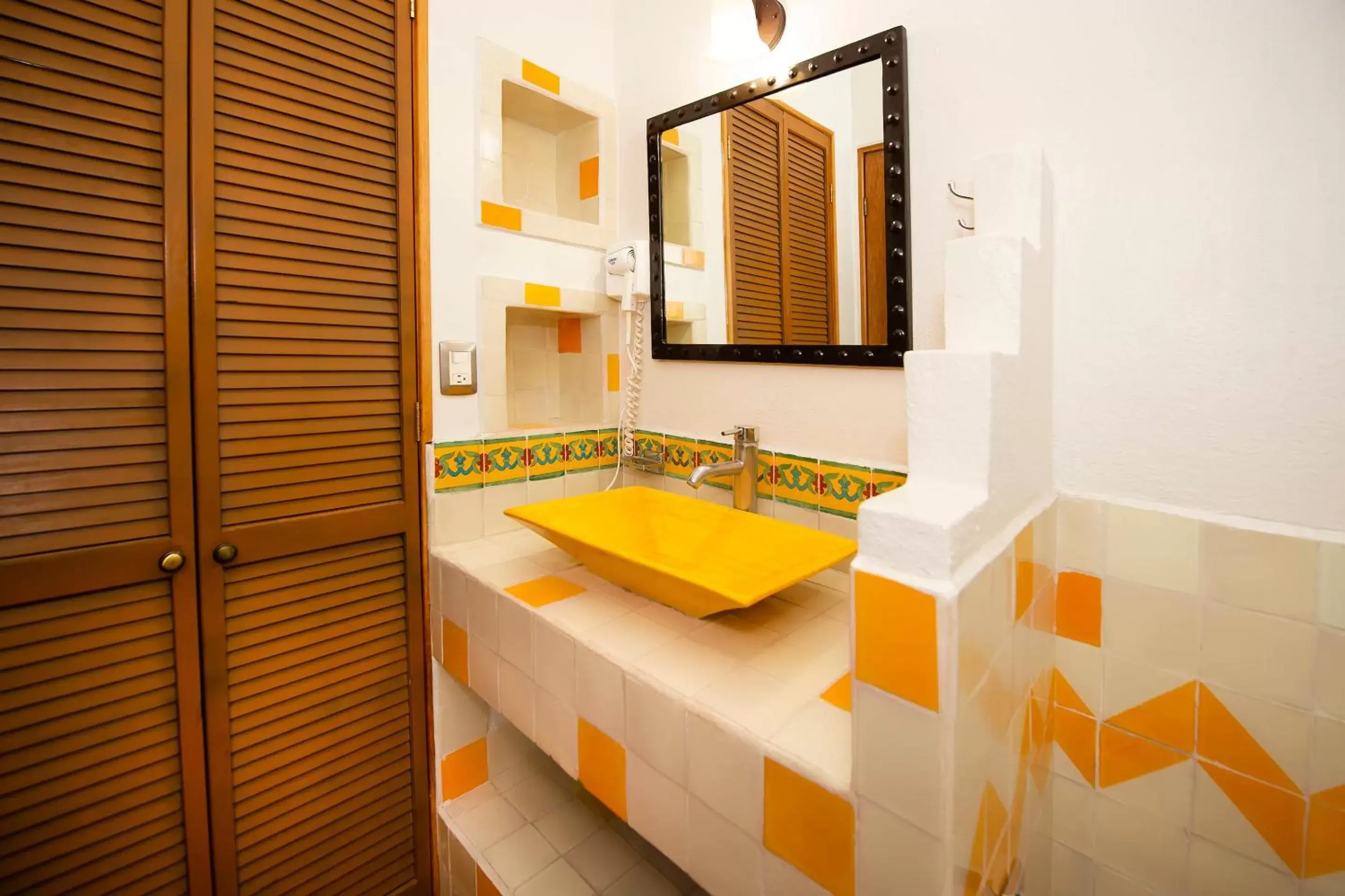 Bathroom in La Casona Tequisquiapan Hotel & Spa