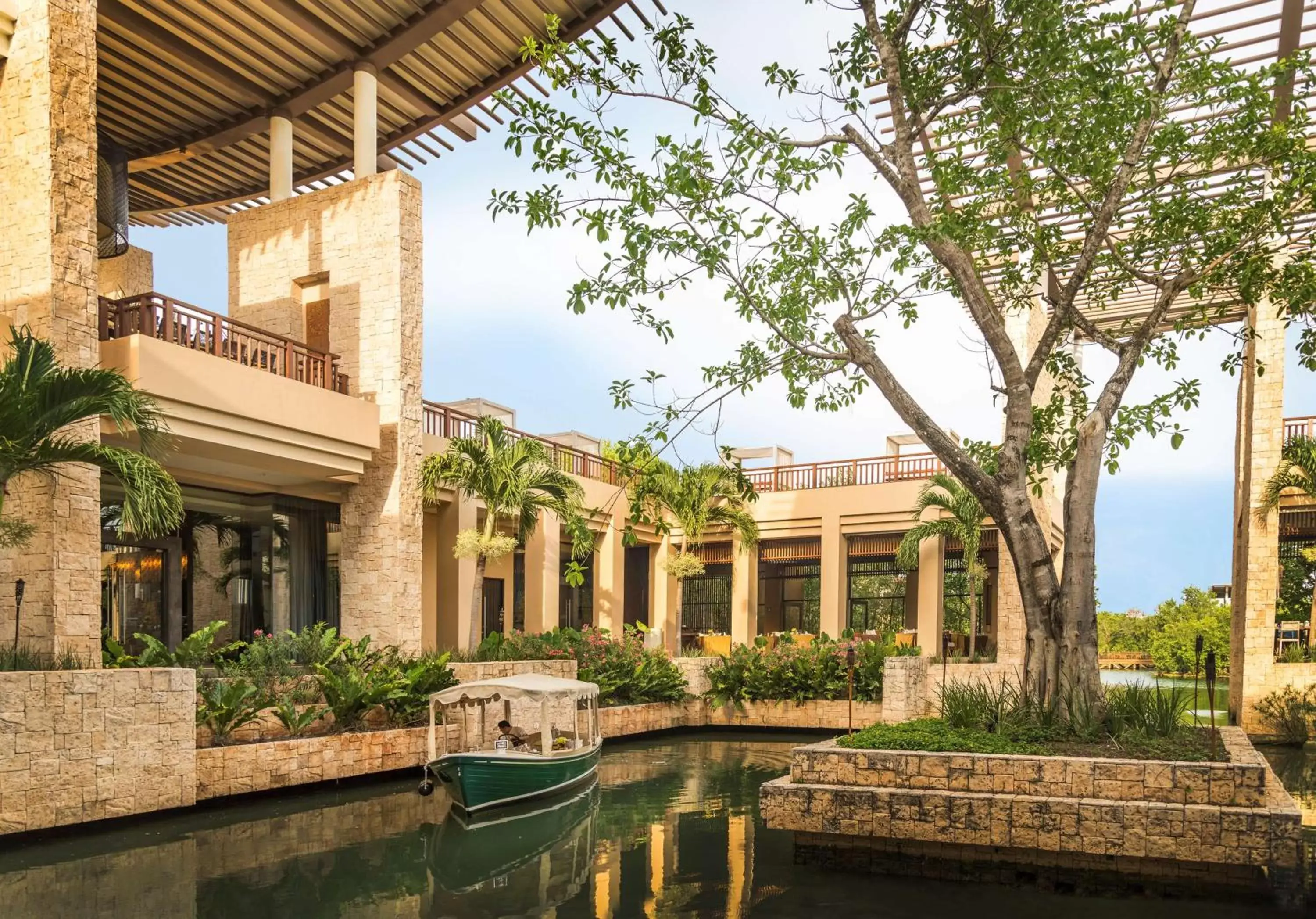 Restaurant/places to eat, Property Building in Banyan Tree Mayakoba