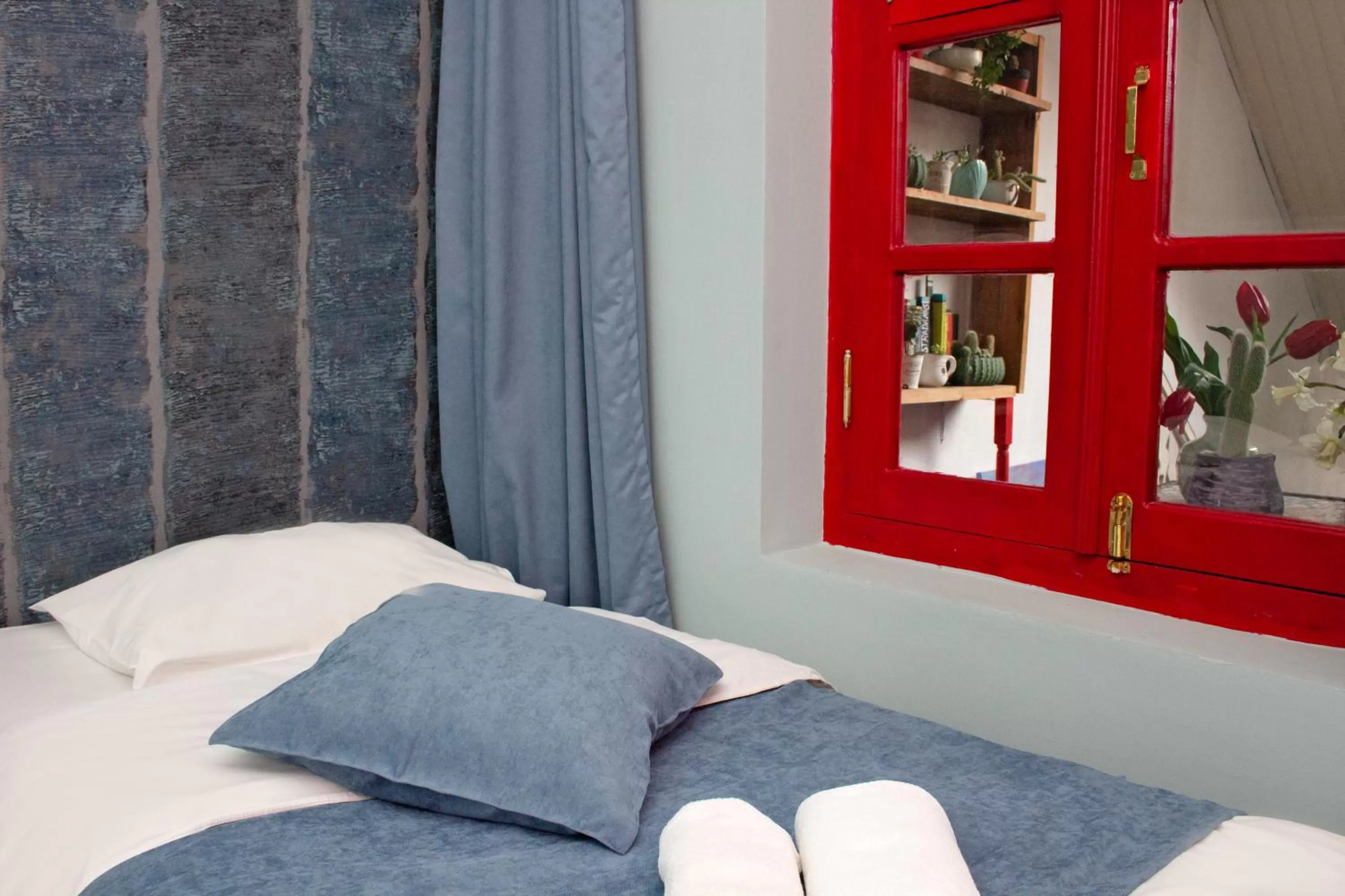 Bedroom, Bed in Check Point Hotel