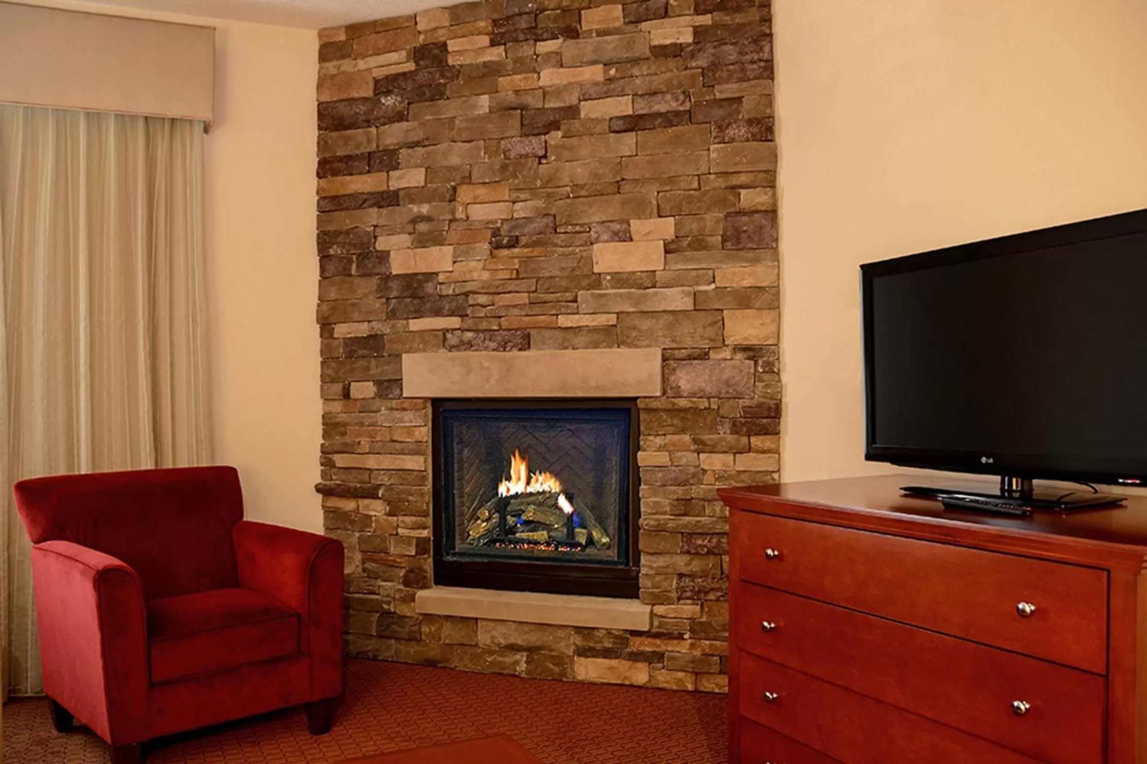 Living room in Penn Wells Lodge
