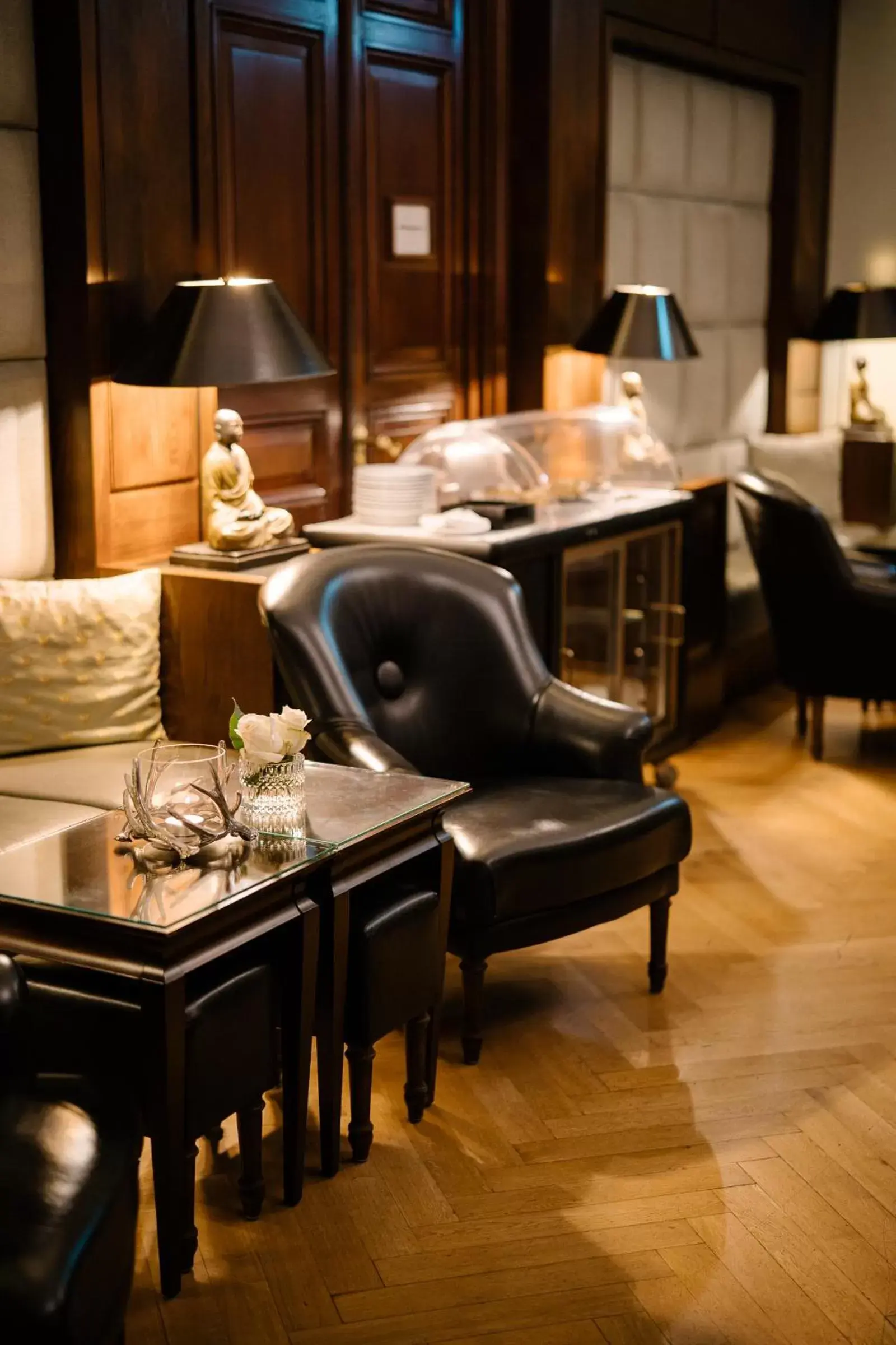 Lounge or bar, Restaurant/Places to Eat in Schlosshotel Hugenpoet