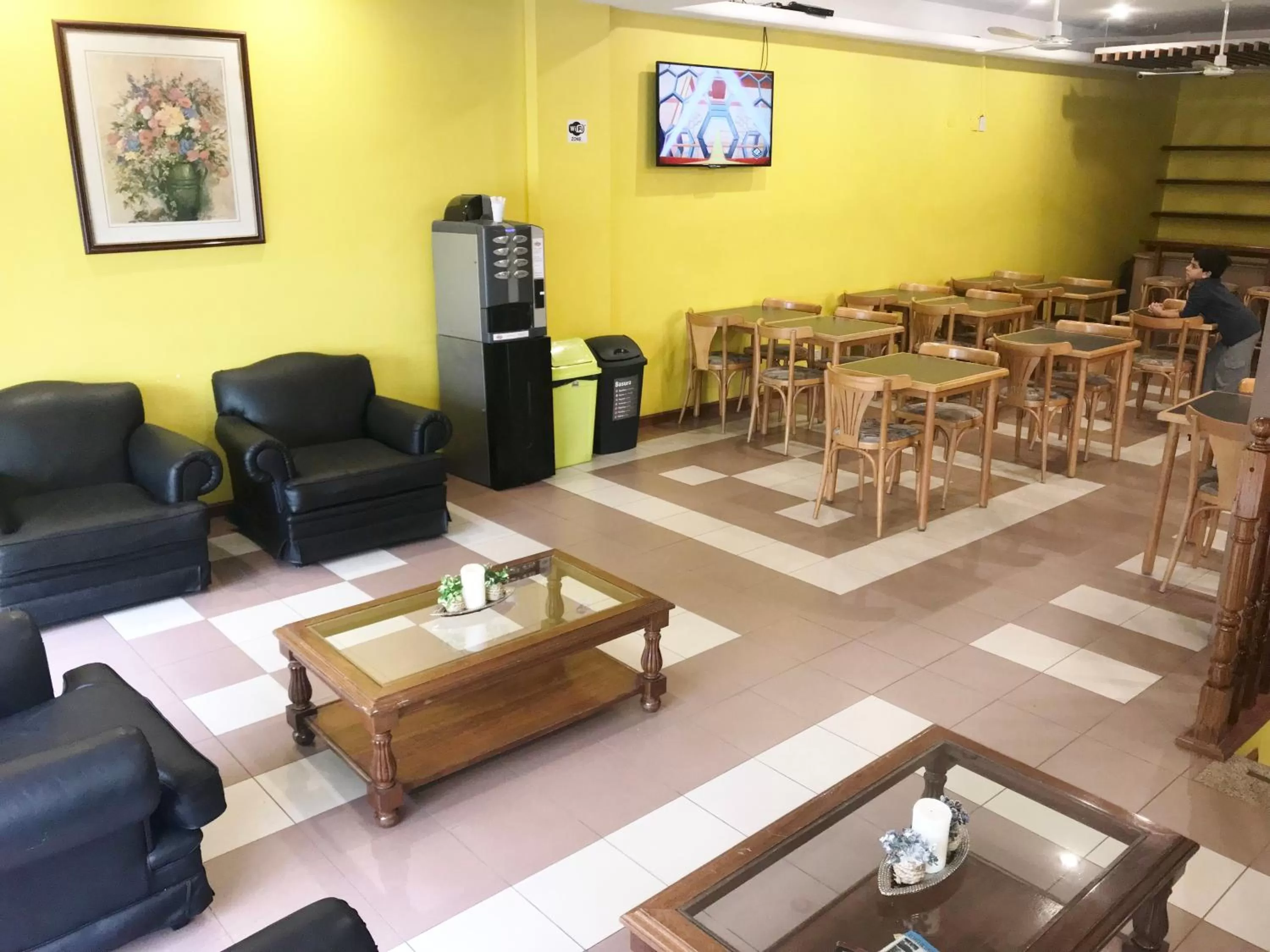 Lounge or bar in Hotel Alcazar