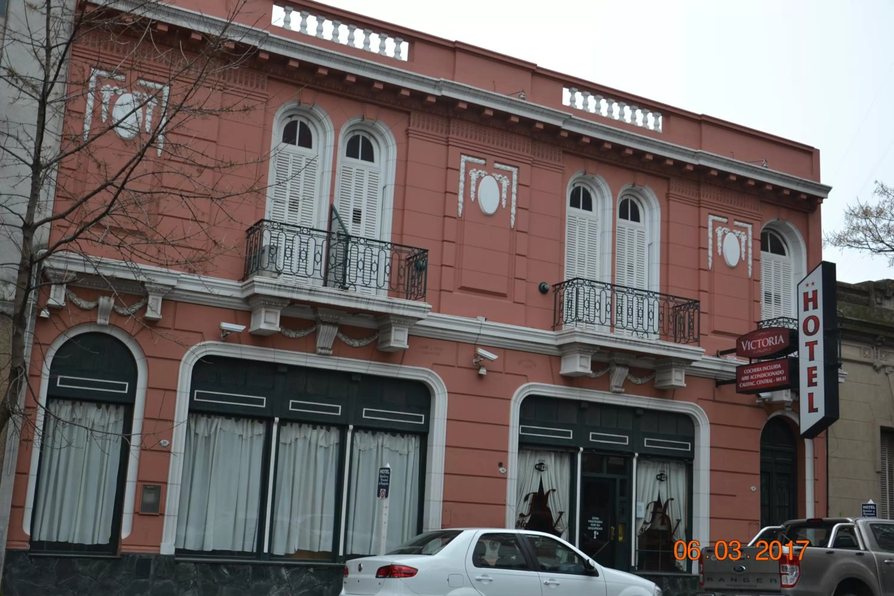 Facade/entrance, Property Building in Hotel Victoria