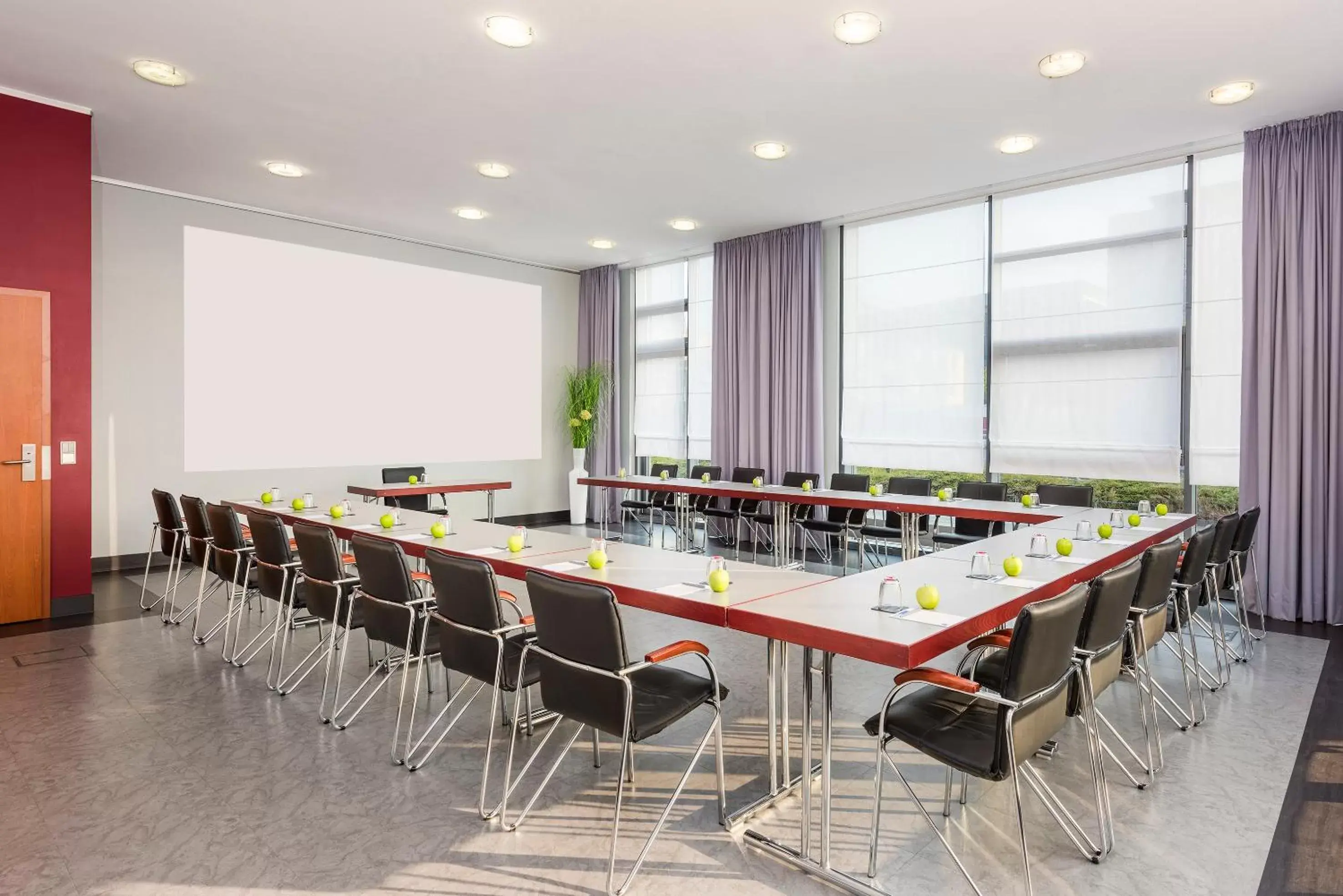 Meeting/conference room in Hotel Wolfsburg Centrum, Affiliated by Meliá