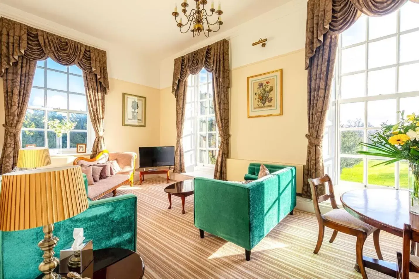 Photo of the whole room, Seating Area in Bosworth Hall Hotel & Spa