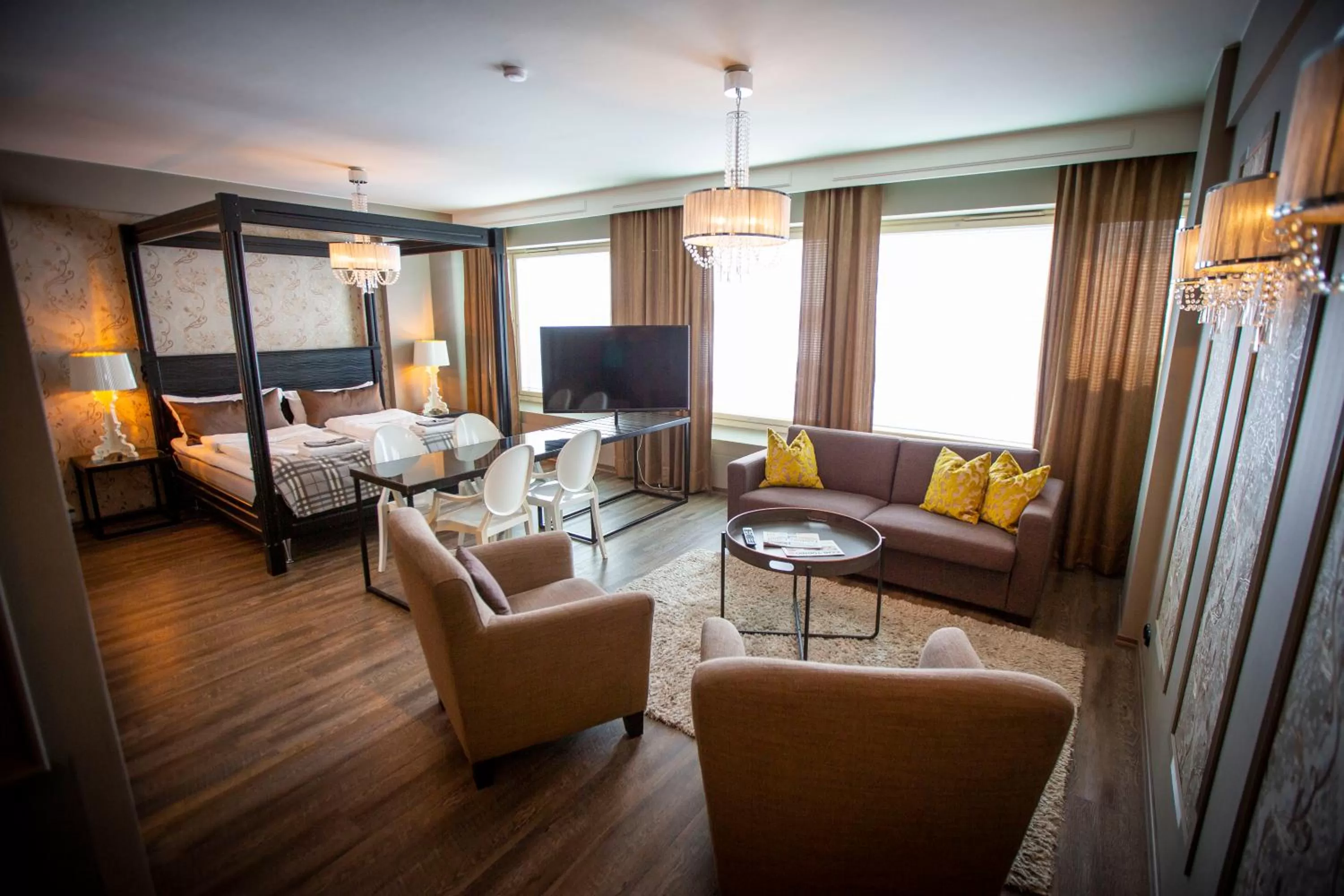 Photo of the whole room, Bed in Hotelli Olof