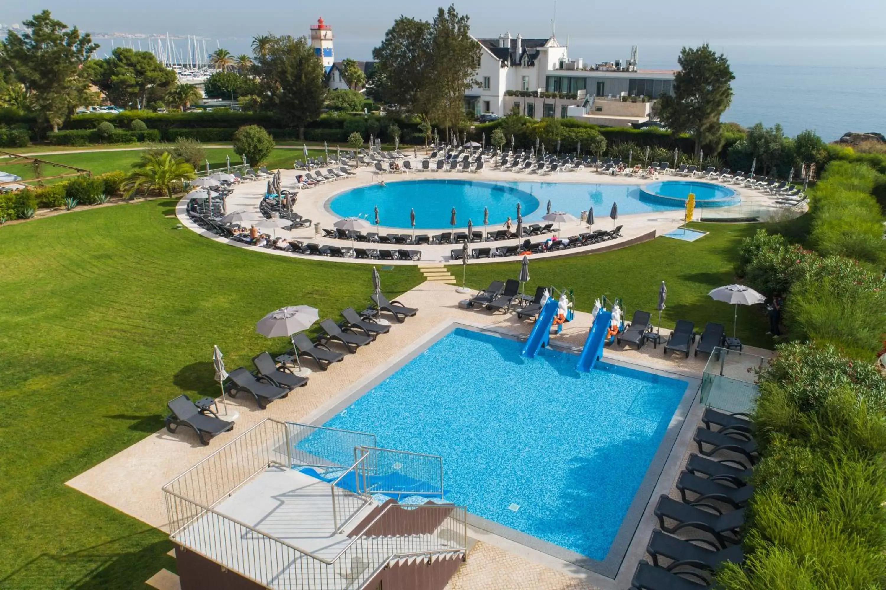 Swimming pool, Pool View in Vila Gale Cascais