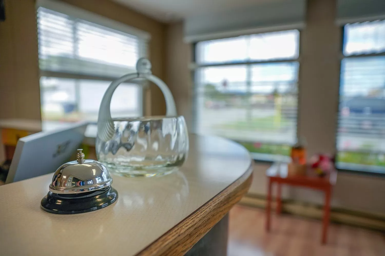 Thunderbird Motor Inn