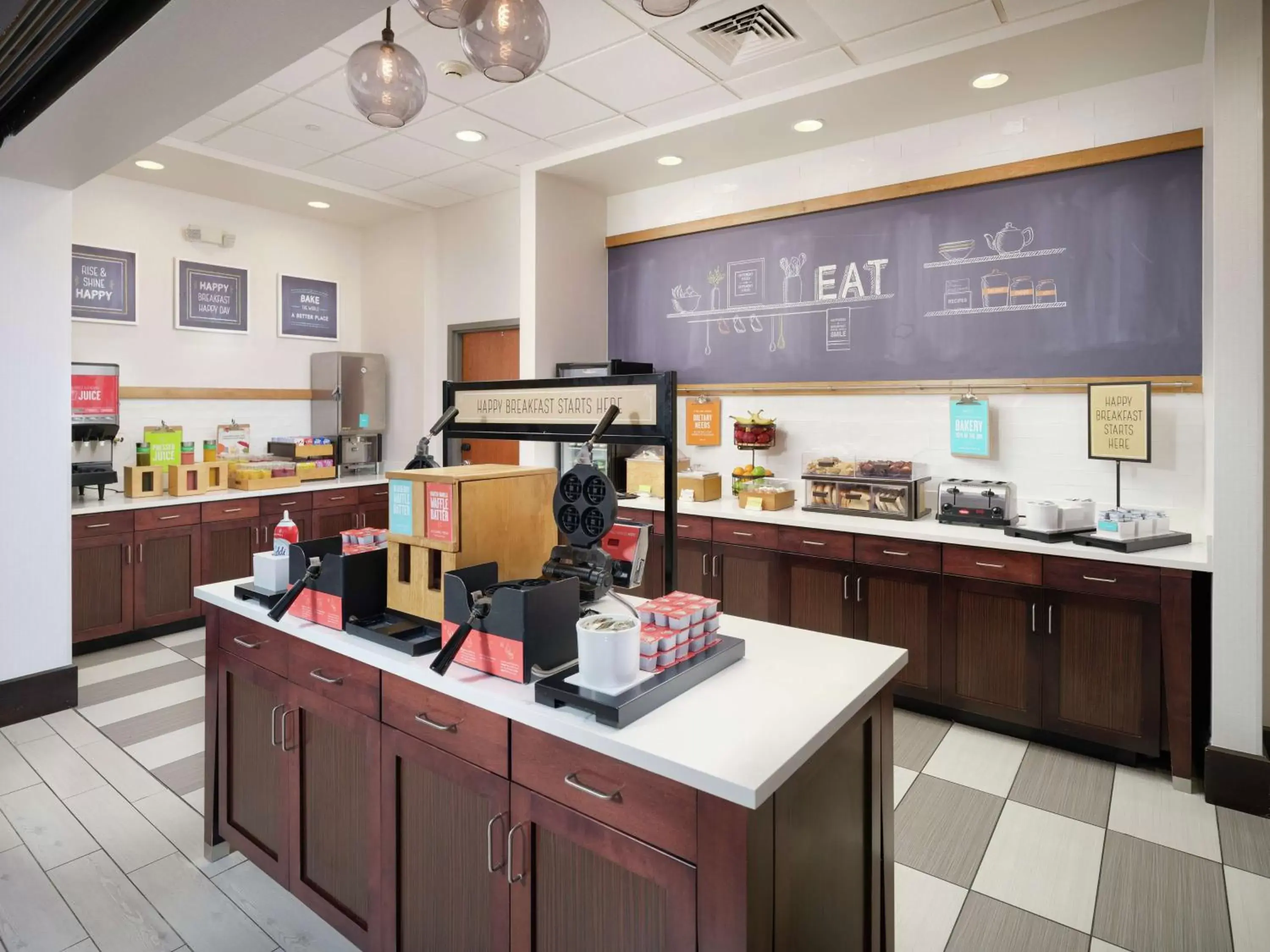 Breakfast, Restaurant/Places to Eat in Hampton Inn & Suites Chattanooga/Hamilton Place