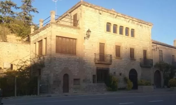 Property Building in Fonda Can Llobet