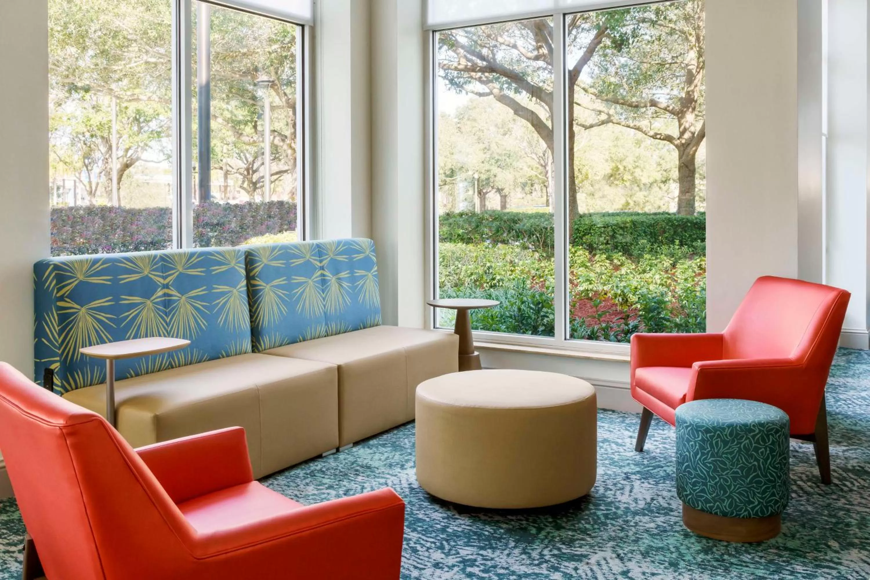 Lobby or reception in Hilton Garden Inn Orlando at SeaWorld