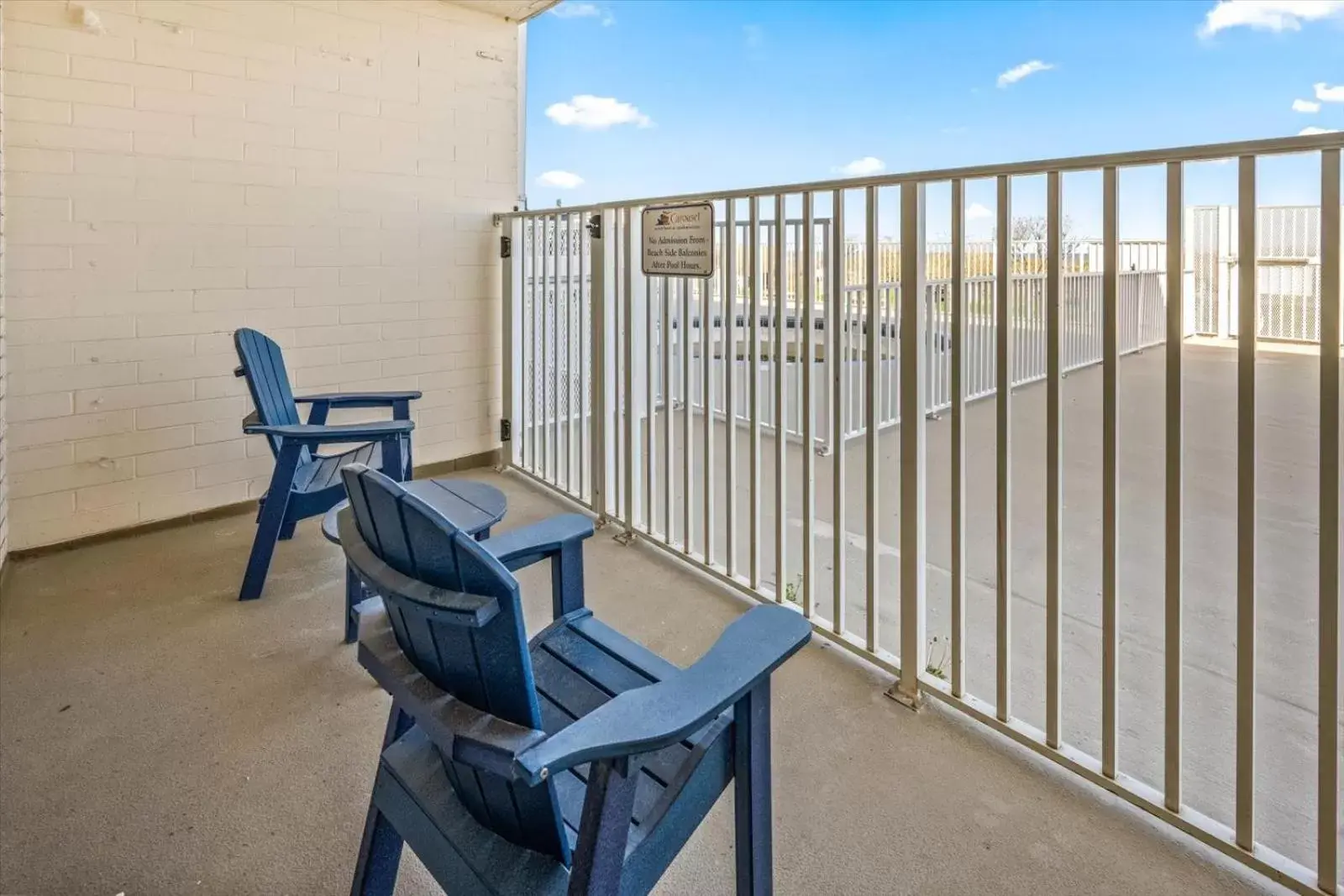 Patio, Balcony/Terrace in Carousel Resort Hotel and Condominiums