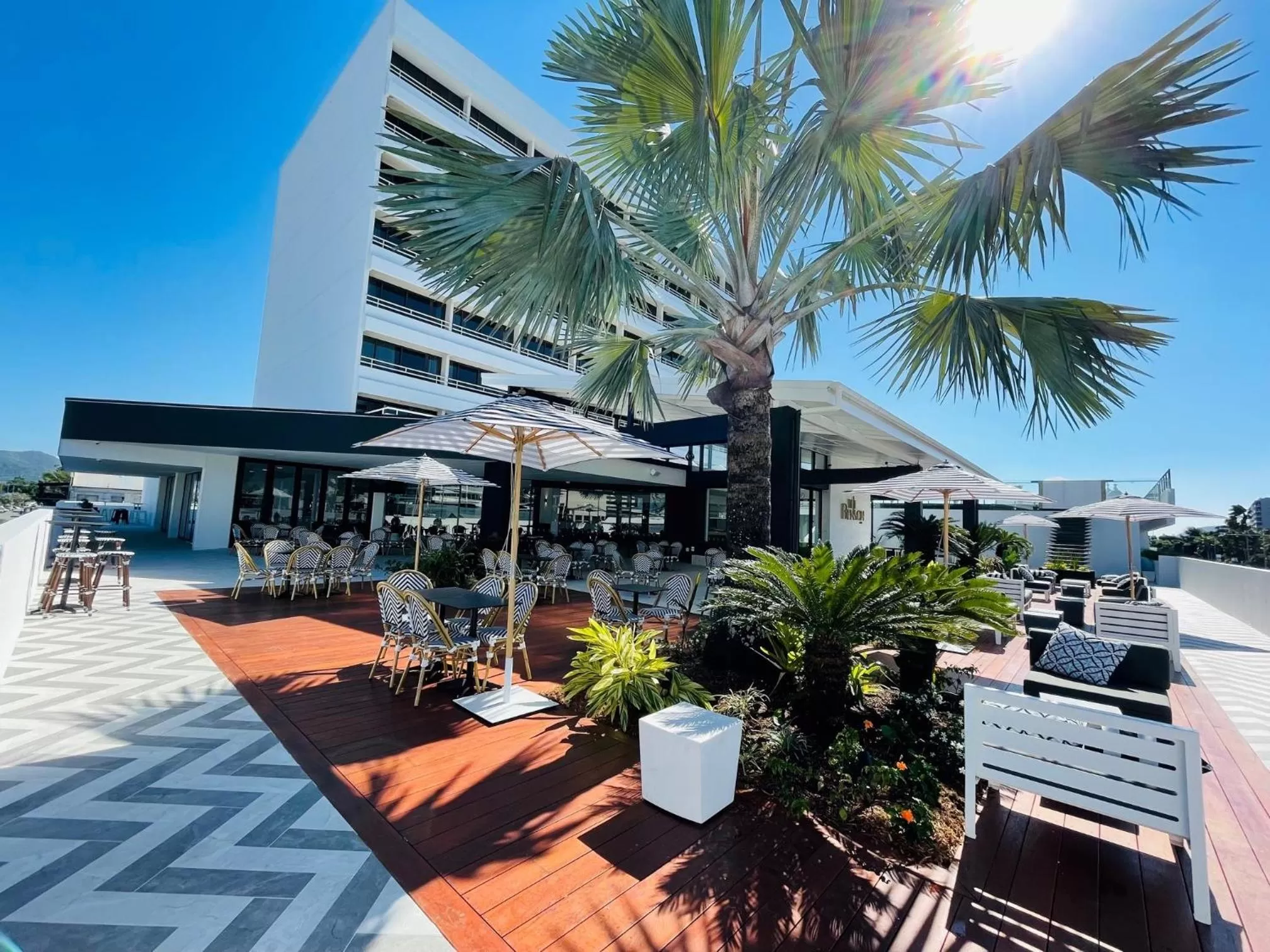 Patio in The Benson Hotel