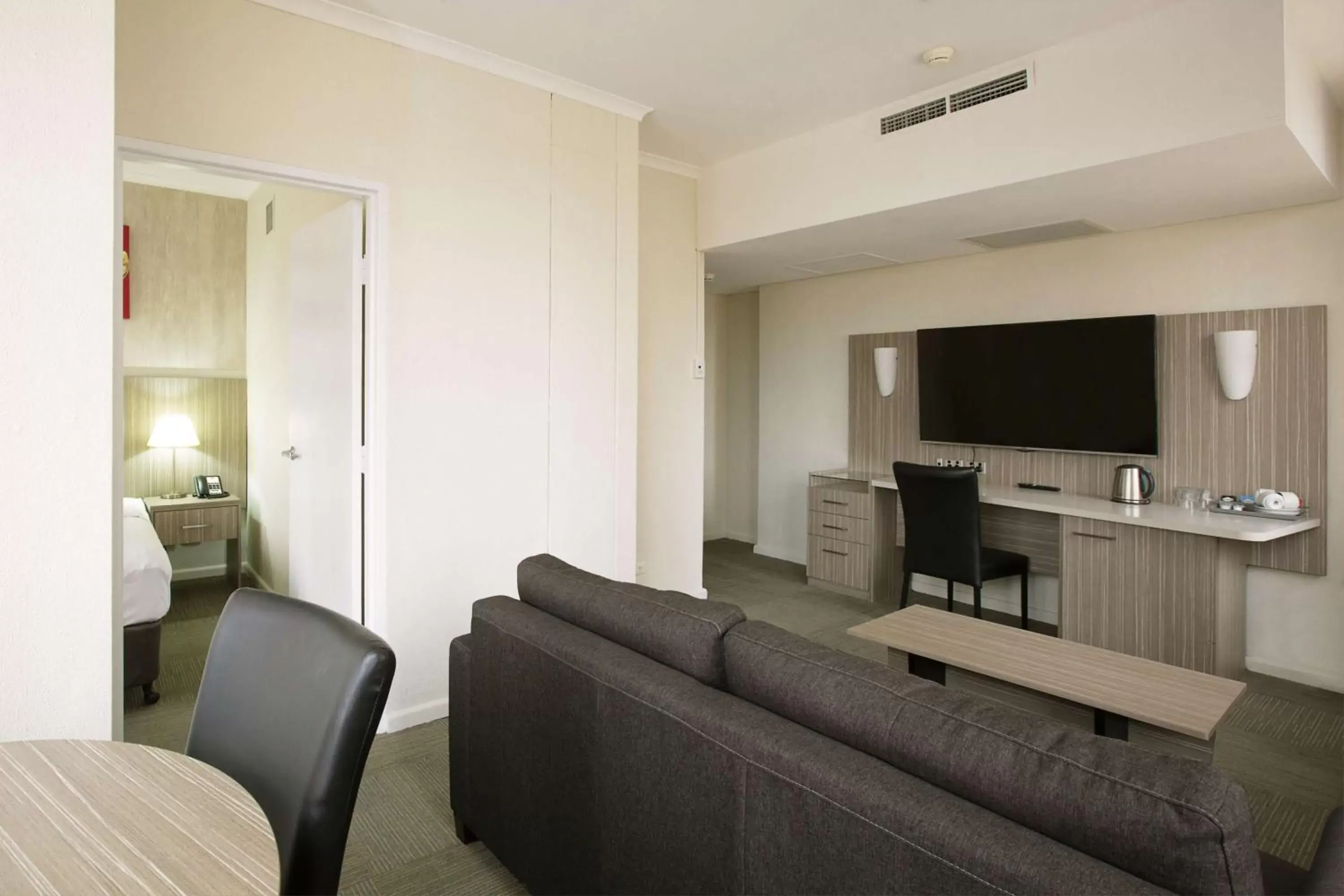 Living room, Seating Area in Metro Hotel Marlow Sydney Central
