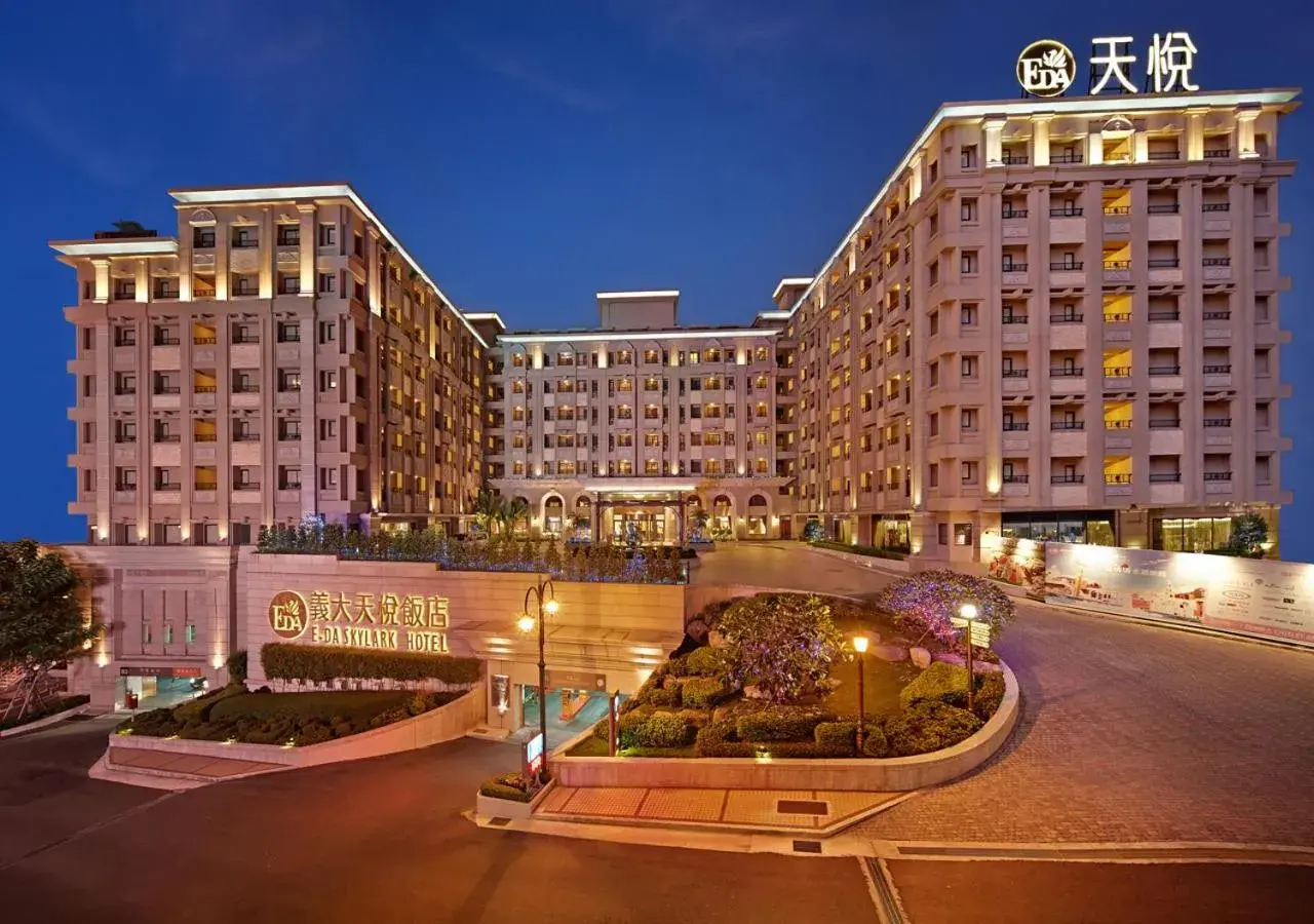 Property building in E-DA Skylark Hotel Property building in E-DA Skylark Hotel