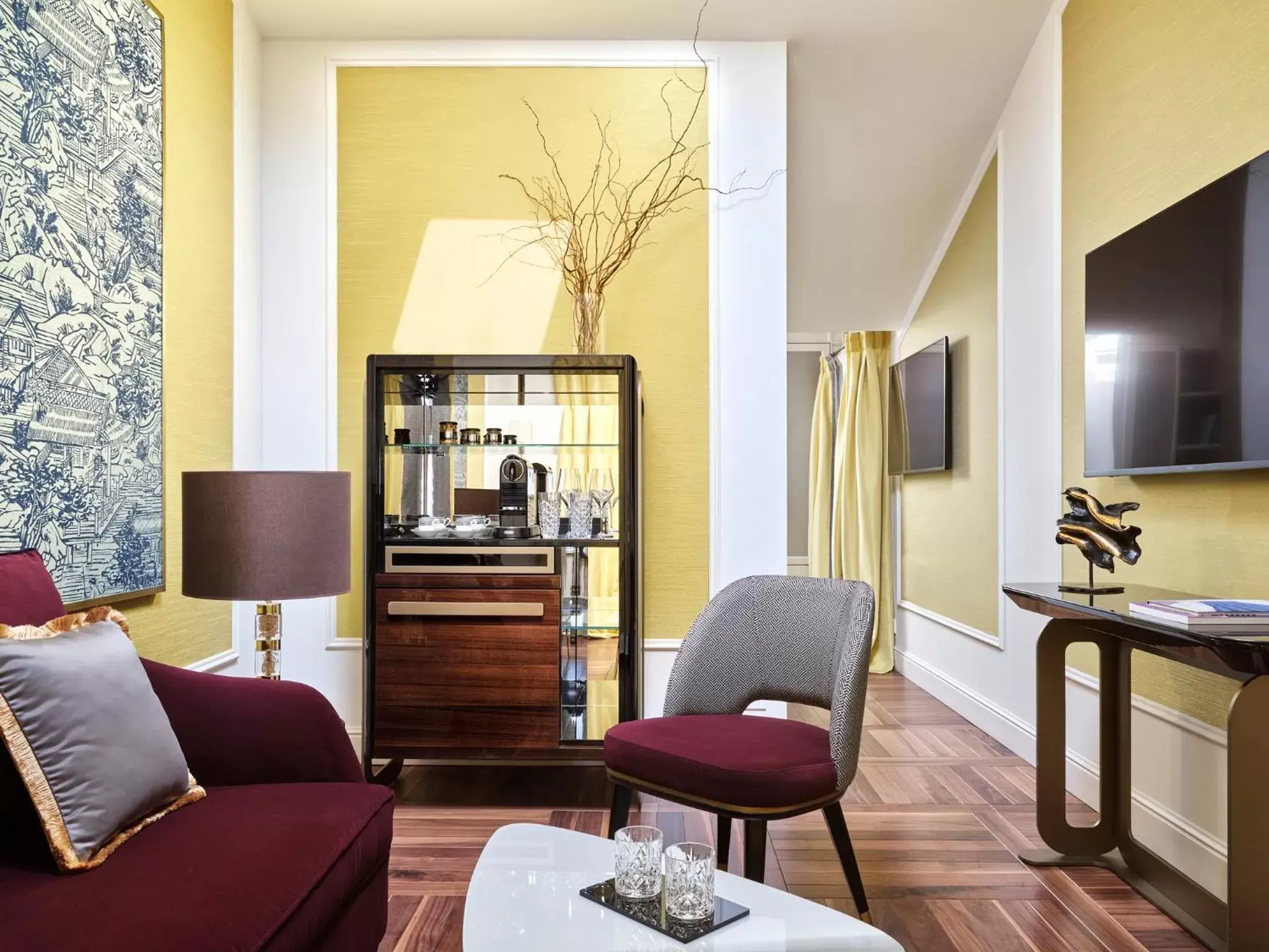 Bedroom, Seating Area in Vista Palazzo