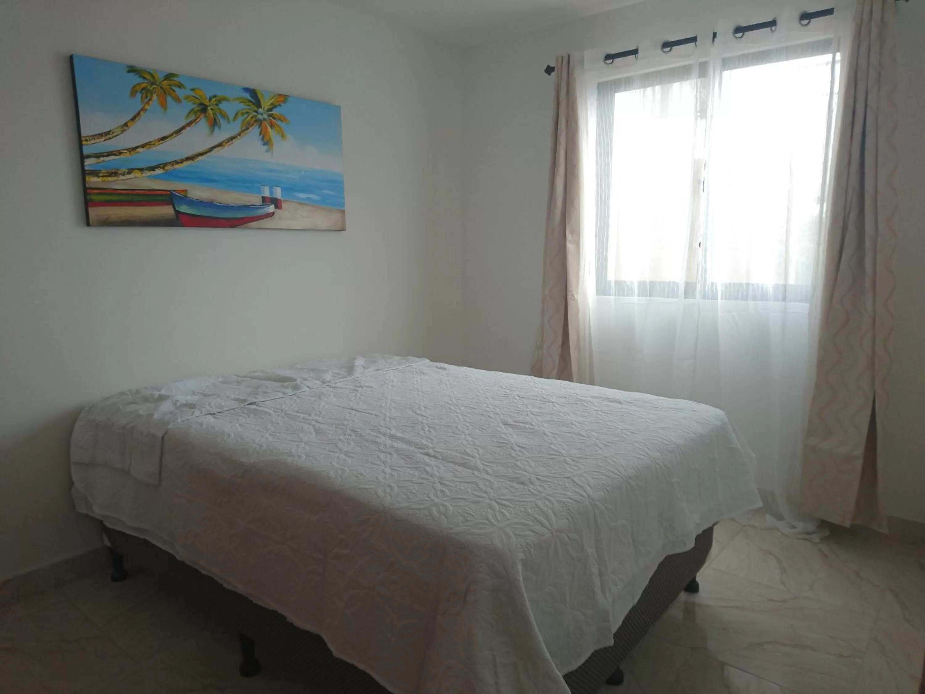 Photo of the whole room, Bed in ZOJO MARiNA BAY