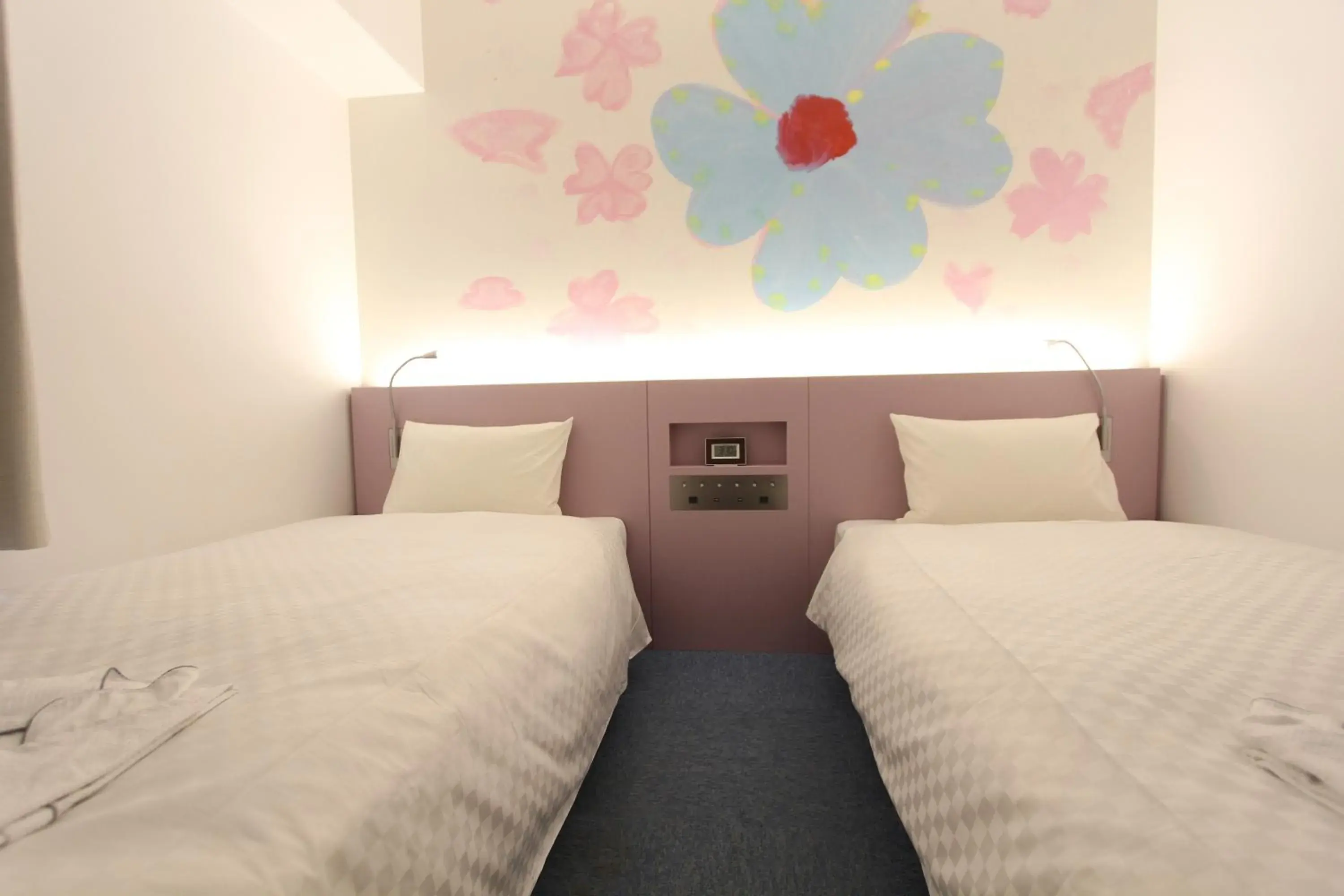 Bed in KOKO HOTEL Osaka Namba