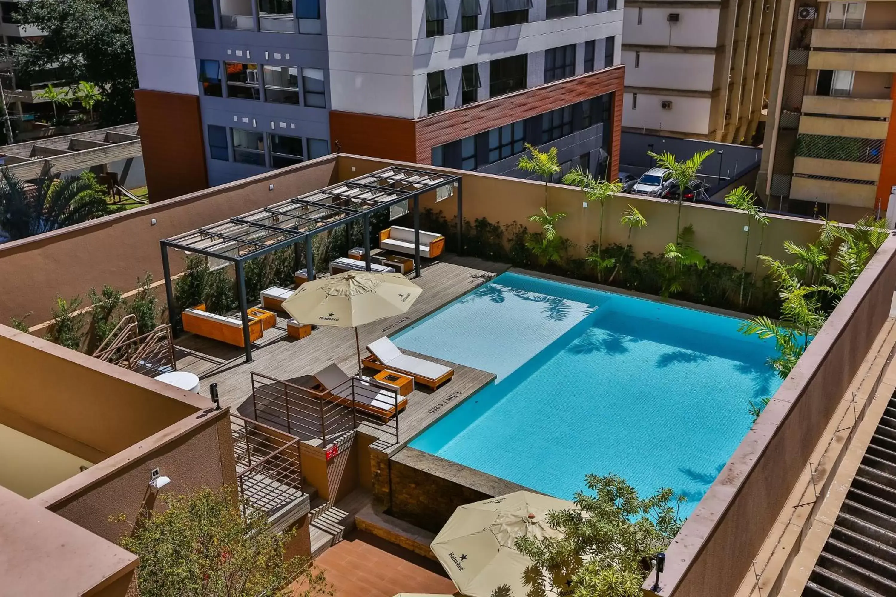 Swimming pool, Pool View in Radisson RED Campinas