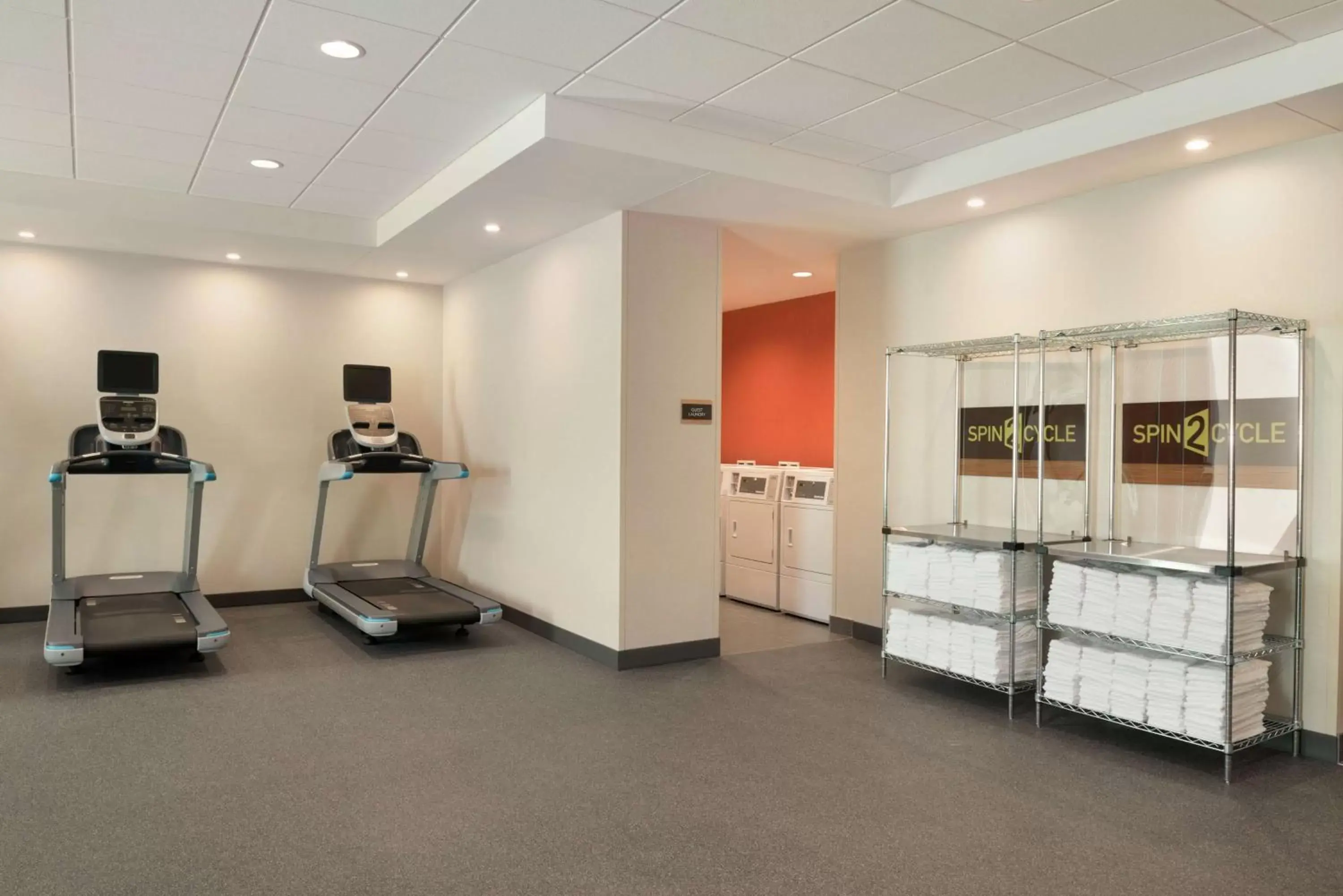 Fitness centre/facilities in Home2 Suites by Hilton Milwaukee Airport