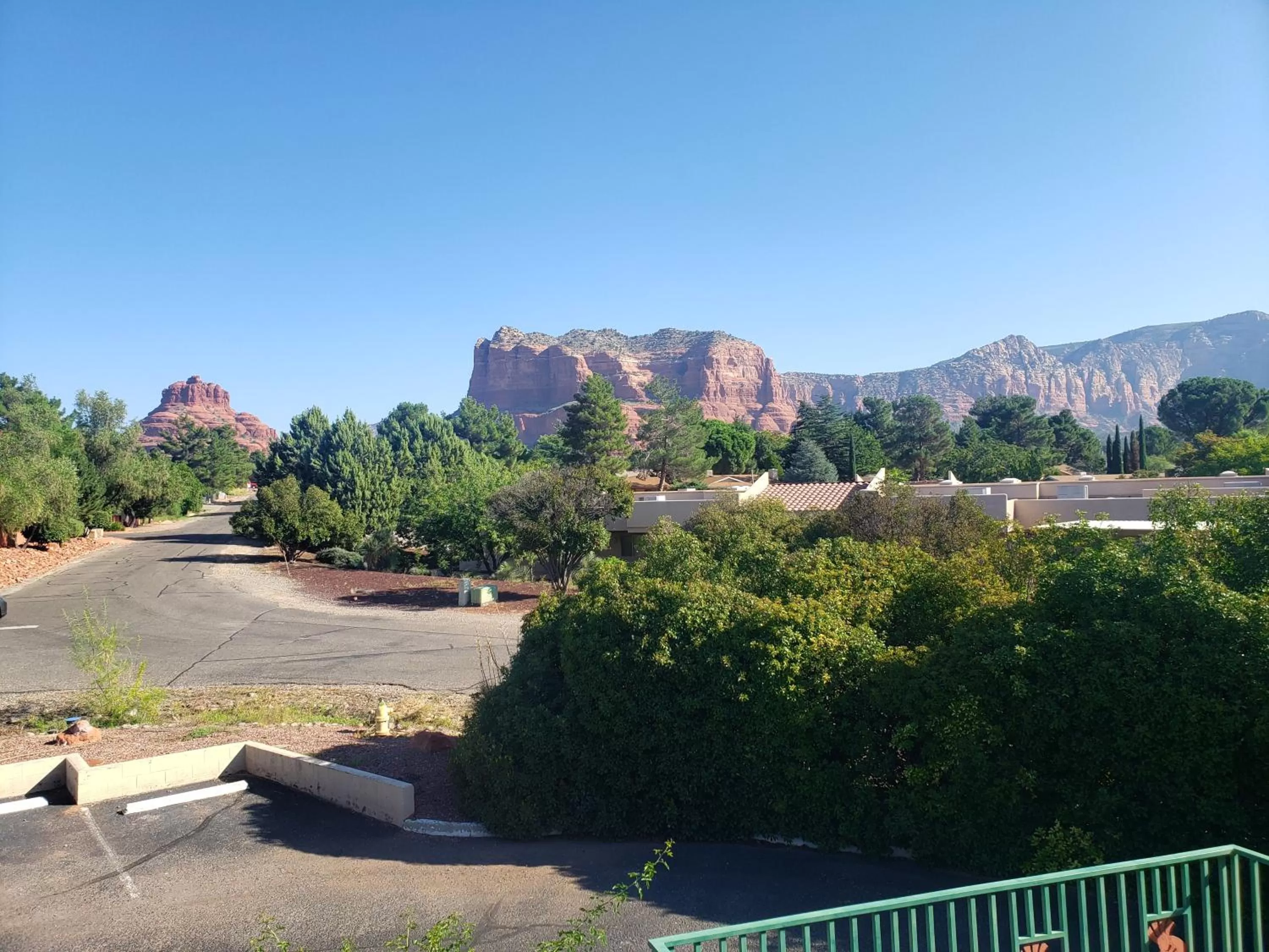 Neighbourhood, Mountain View in Muyawki Inn