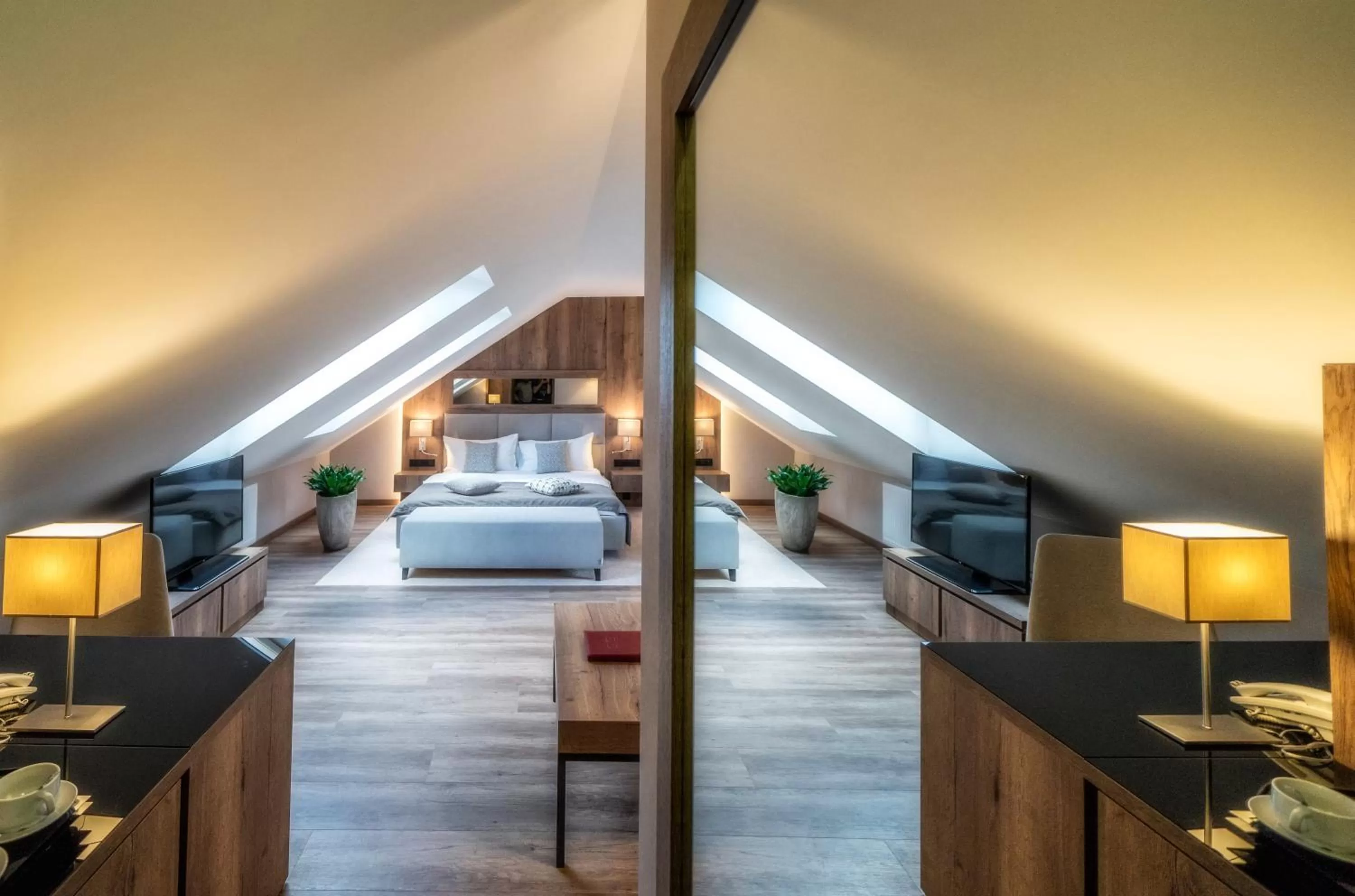 Photo of the whole room, Bed in Hotel META Resort & Vine SPA