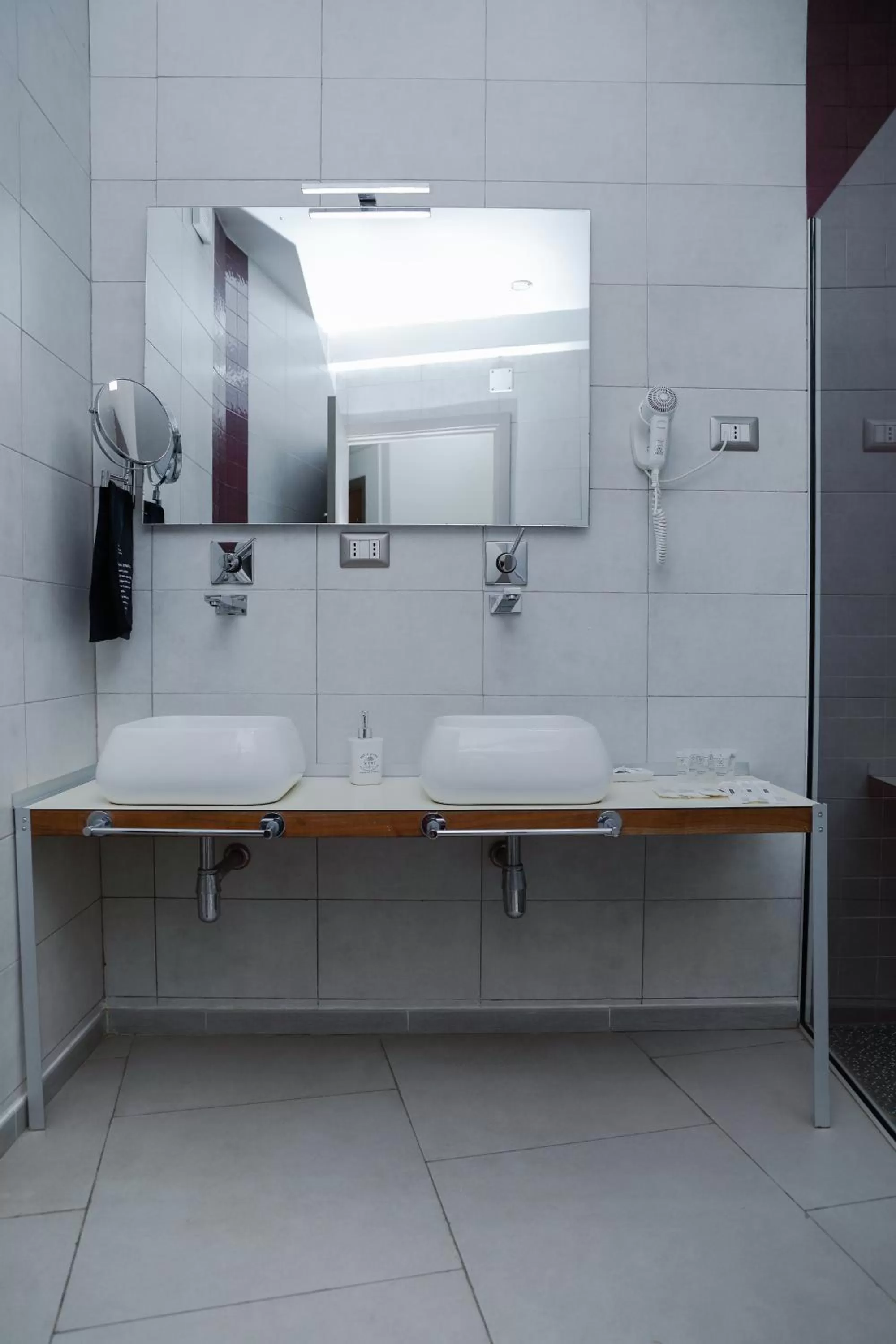 Bathroom in Hotel La Villette