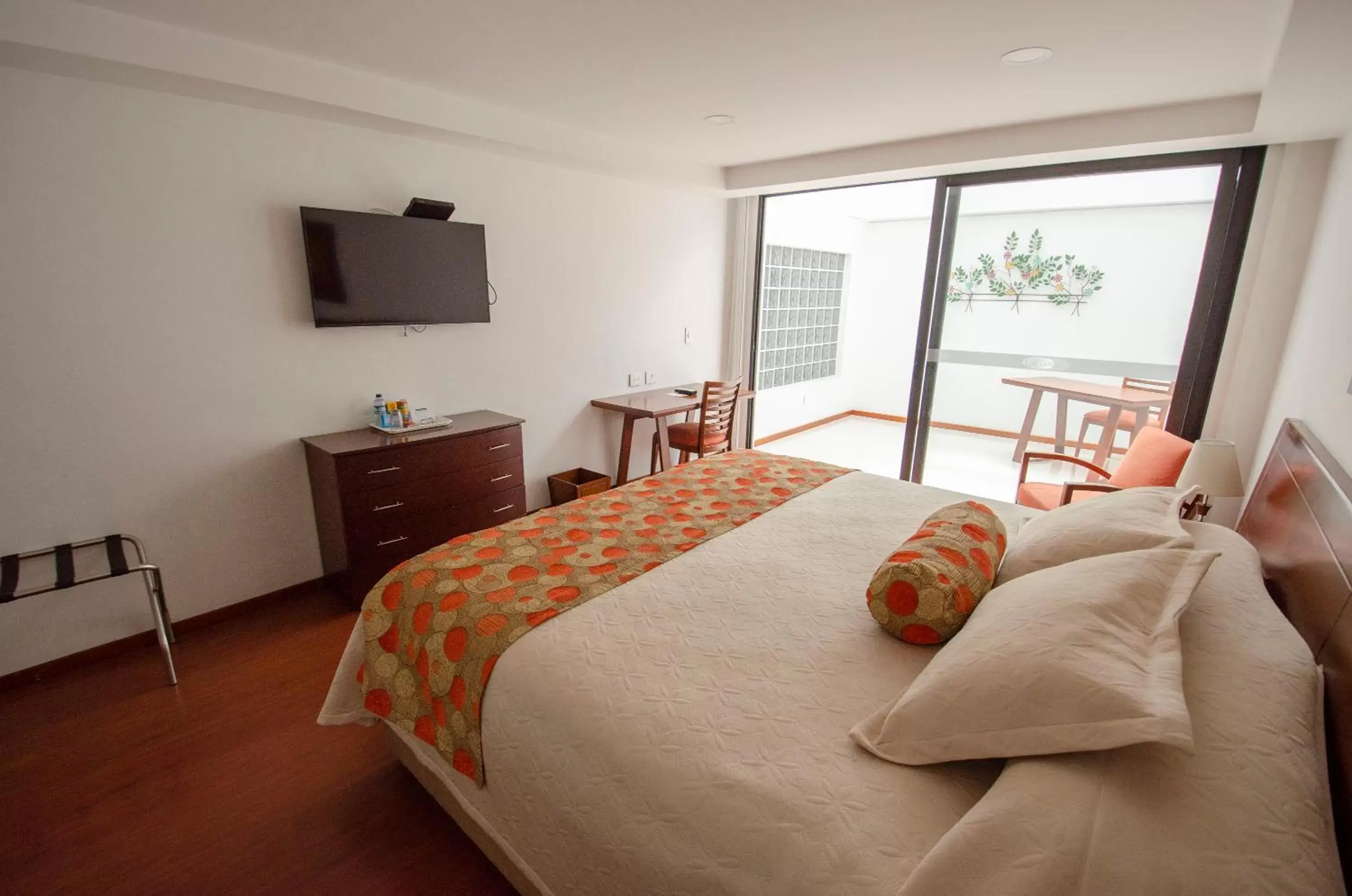 Photo of the whole room, Bed in Hotel Cuellars Photo of the whole room, Bed in Hotel Cuellars