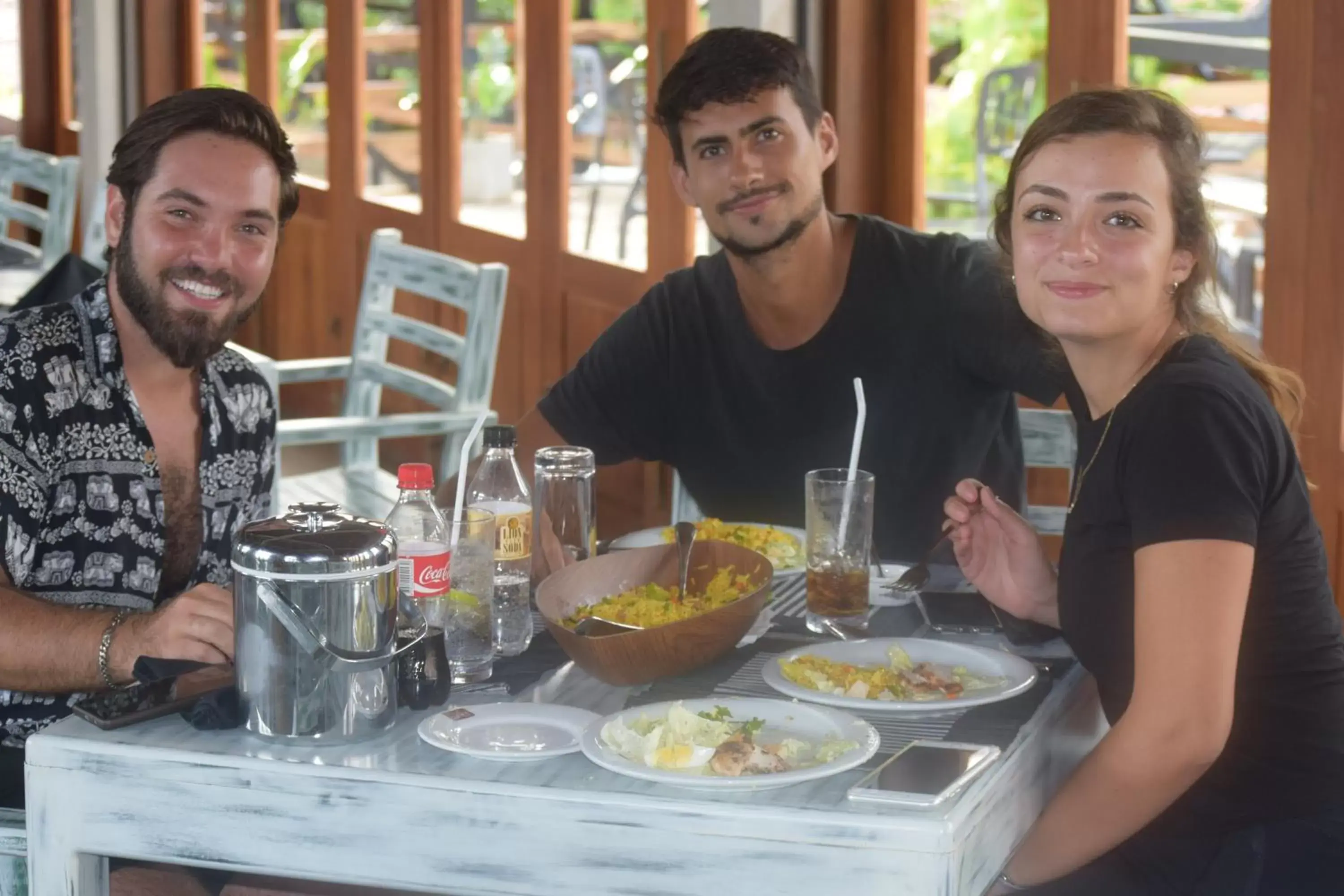 Restaurant/places to eat in Olinia Airport Hotel Restaurant/places to eat in Olinia Airport Hotel