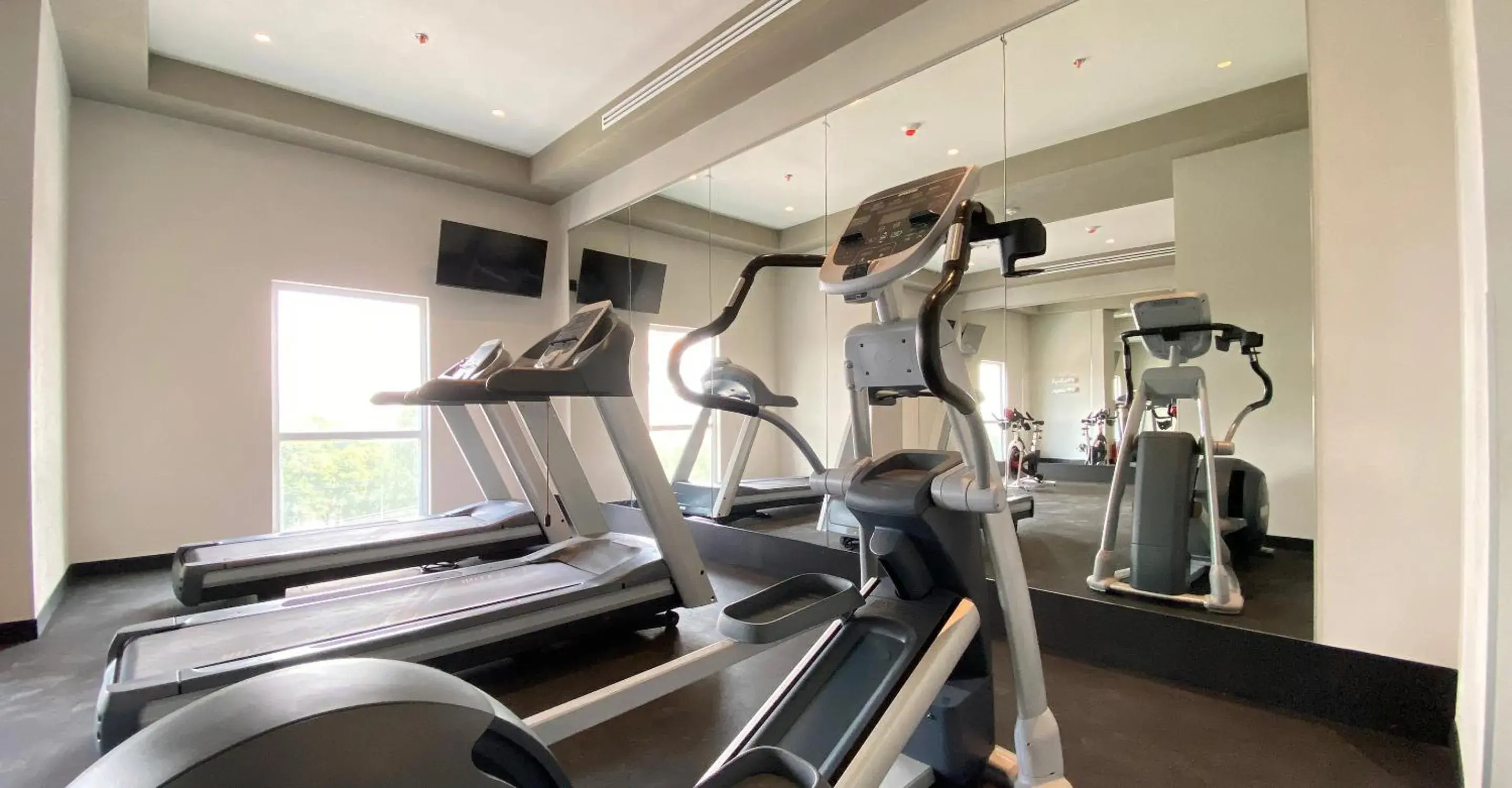 Fitness centre/facilities, Fitness Center/Facilities in Hotel MX cuautitlan