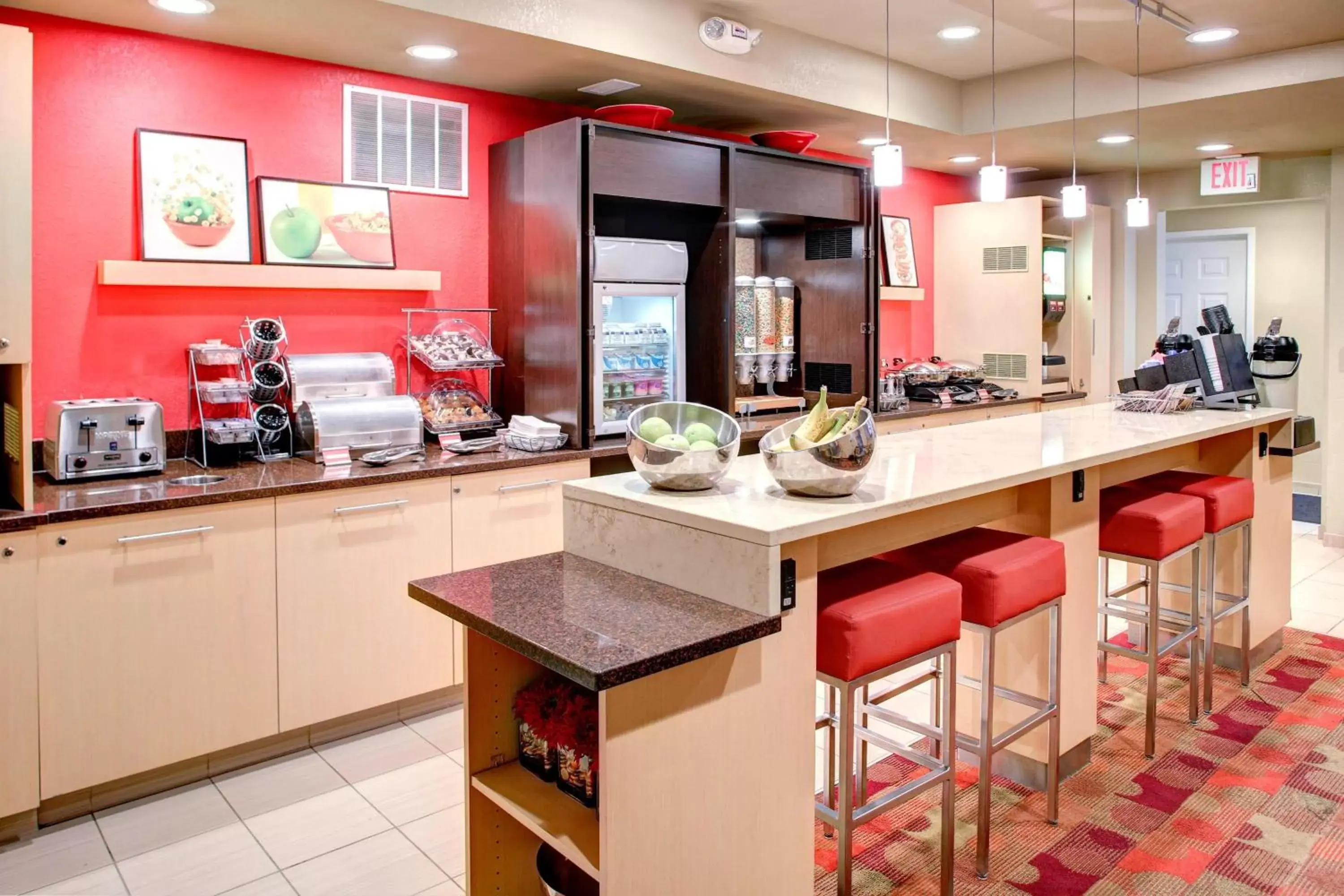 Breakfast, Restaurant/Places to Eat in TownePlace Suites Columbus Airport Gahanna