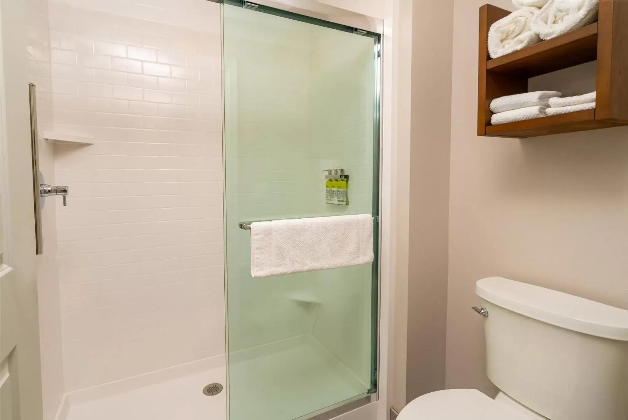 Bathroom in Staybridge Suites - Nashville - Franklin, an IHG Hotel