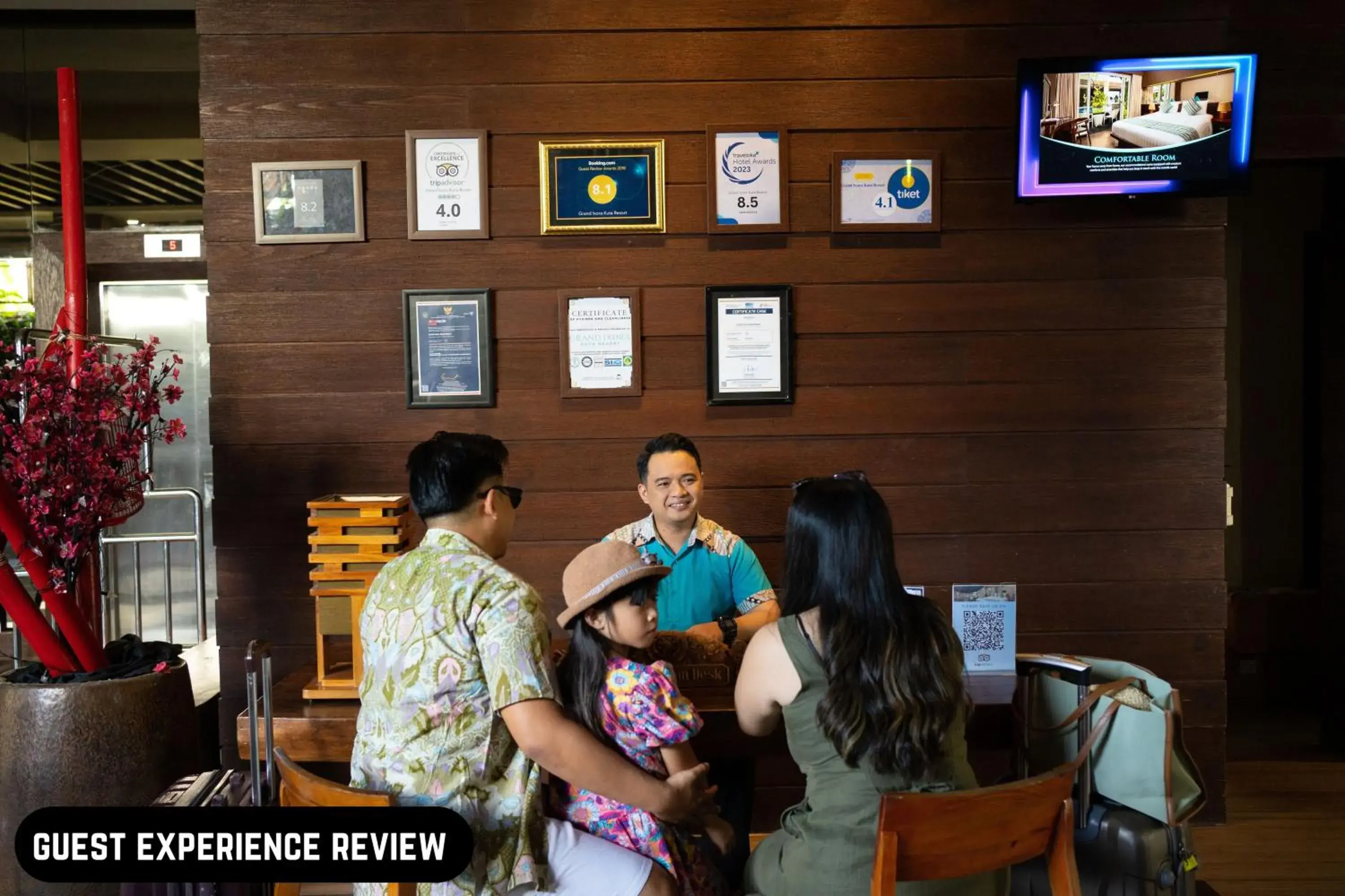 People in Grand Ixora Kuta Resort