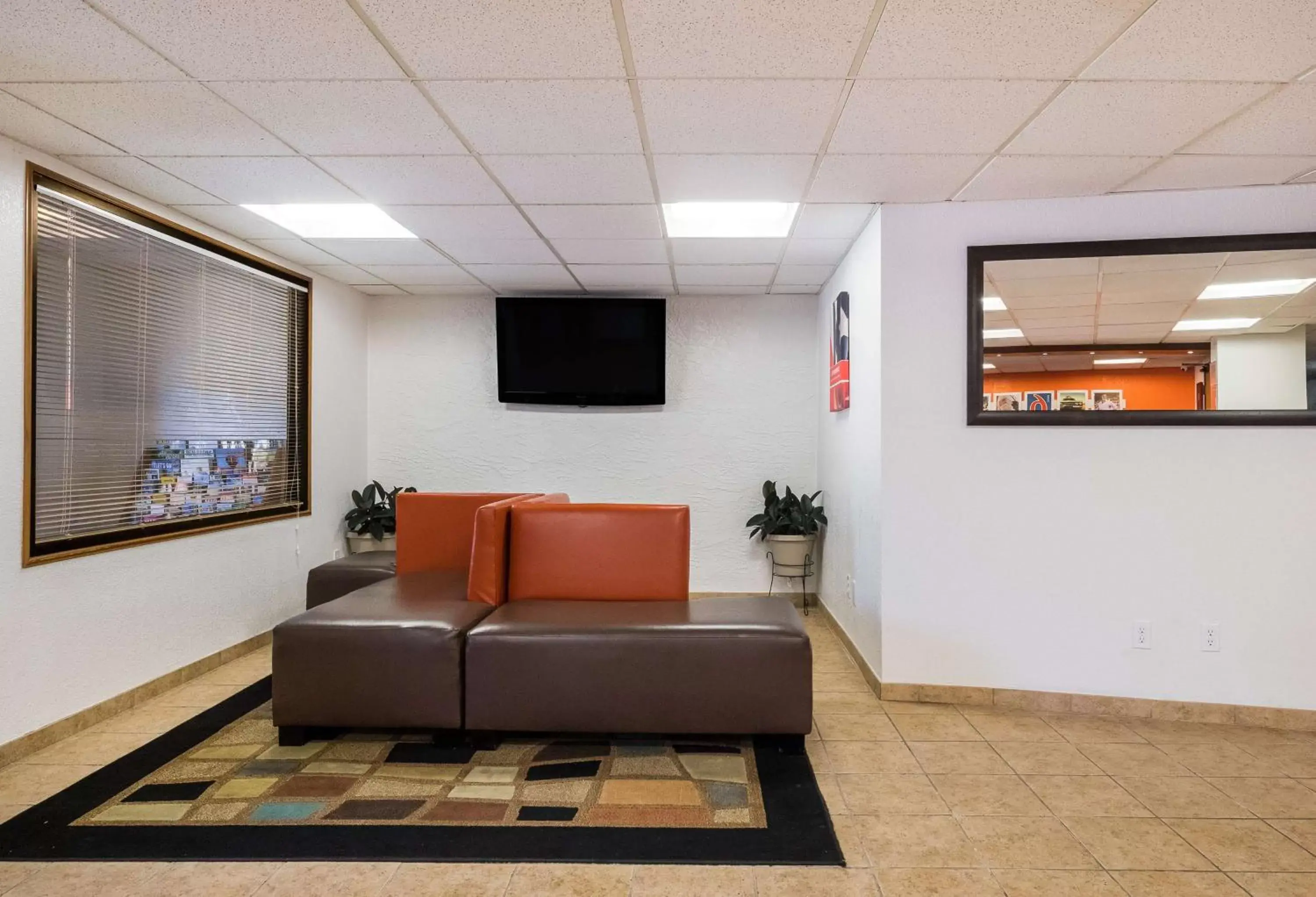 Lobby or reception in Motel 6-Prospect Heights, IL