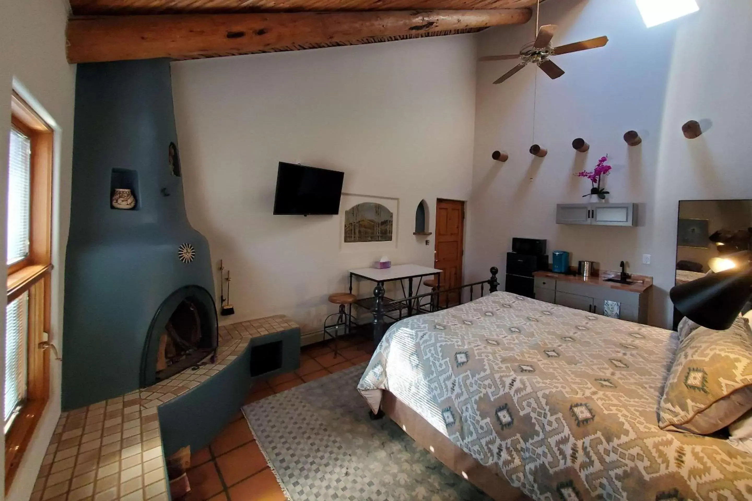 Bedroom, Bed in Casas de Suenos Old Town Historic Inn, Ascend Hotel Collection