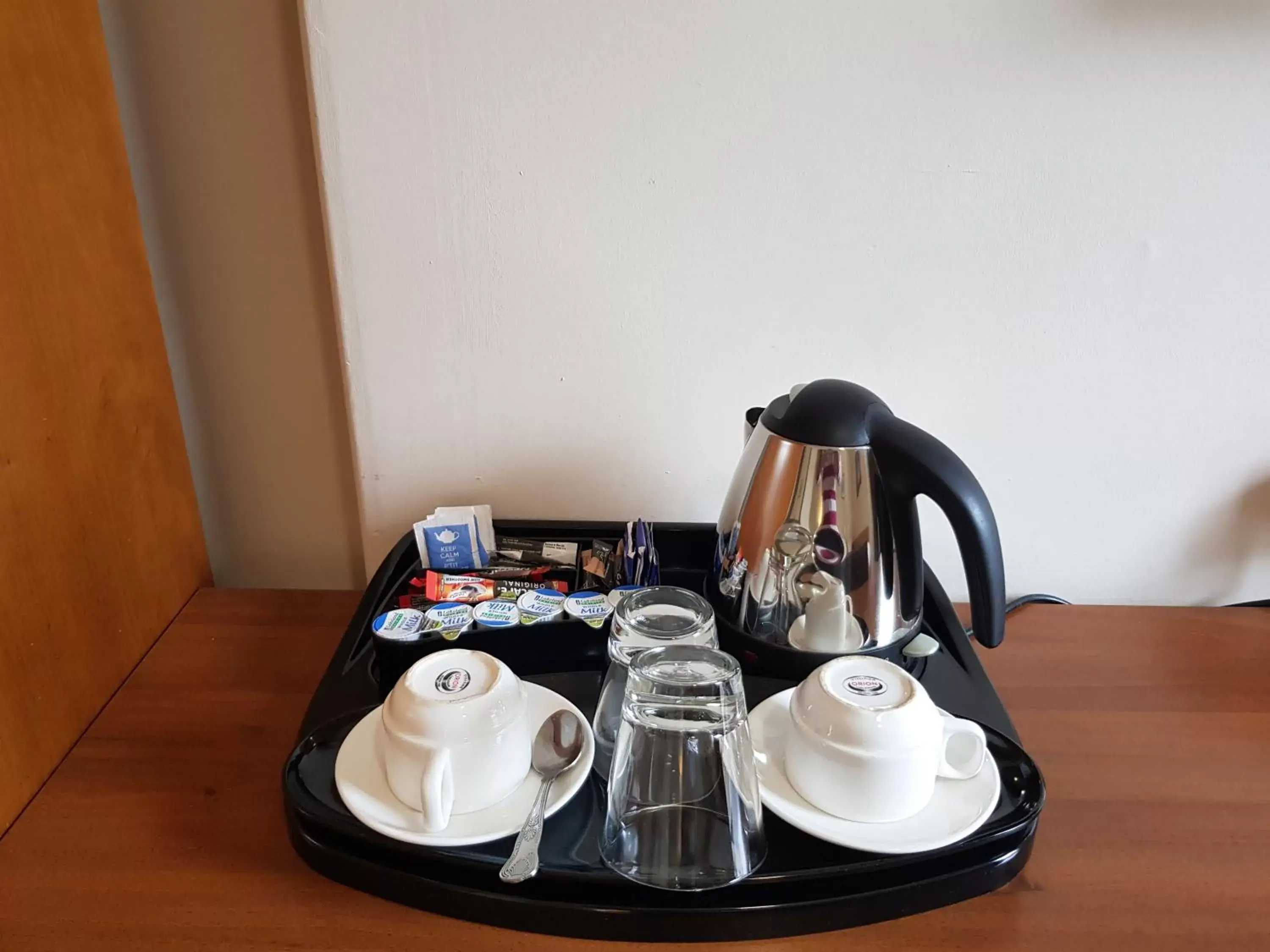 Coffee/Tea Facilities in Aberdeen House Hotel