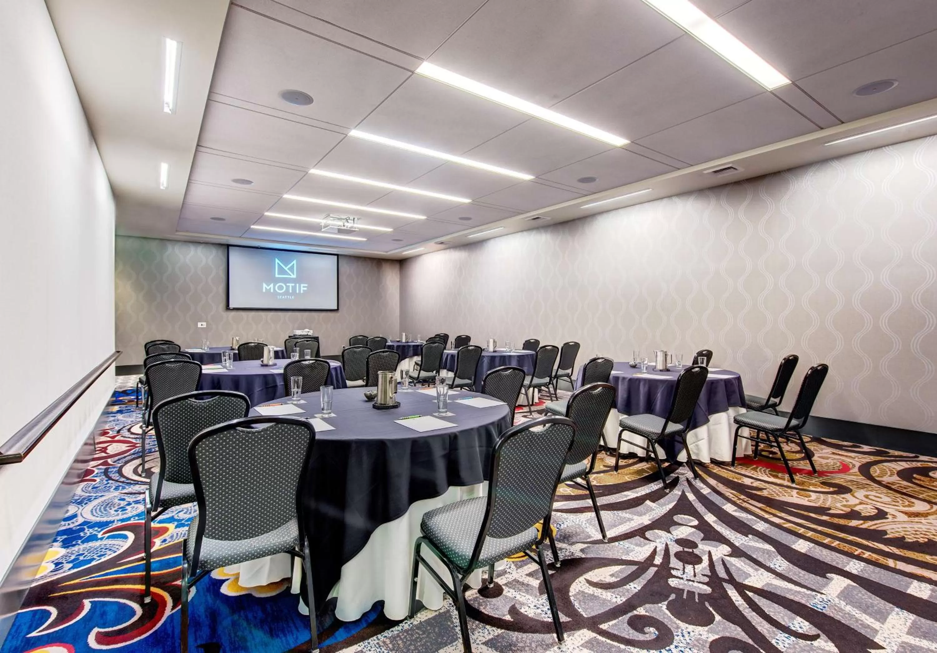 Meeting/conference room in Hilton Motif Seattle