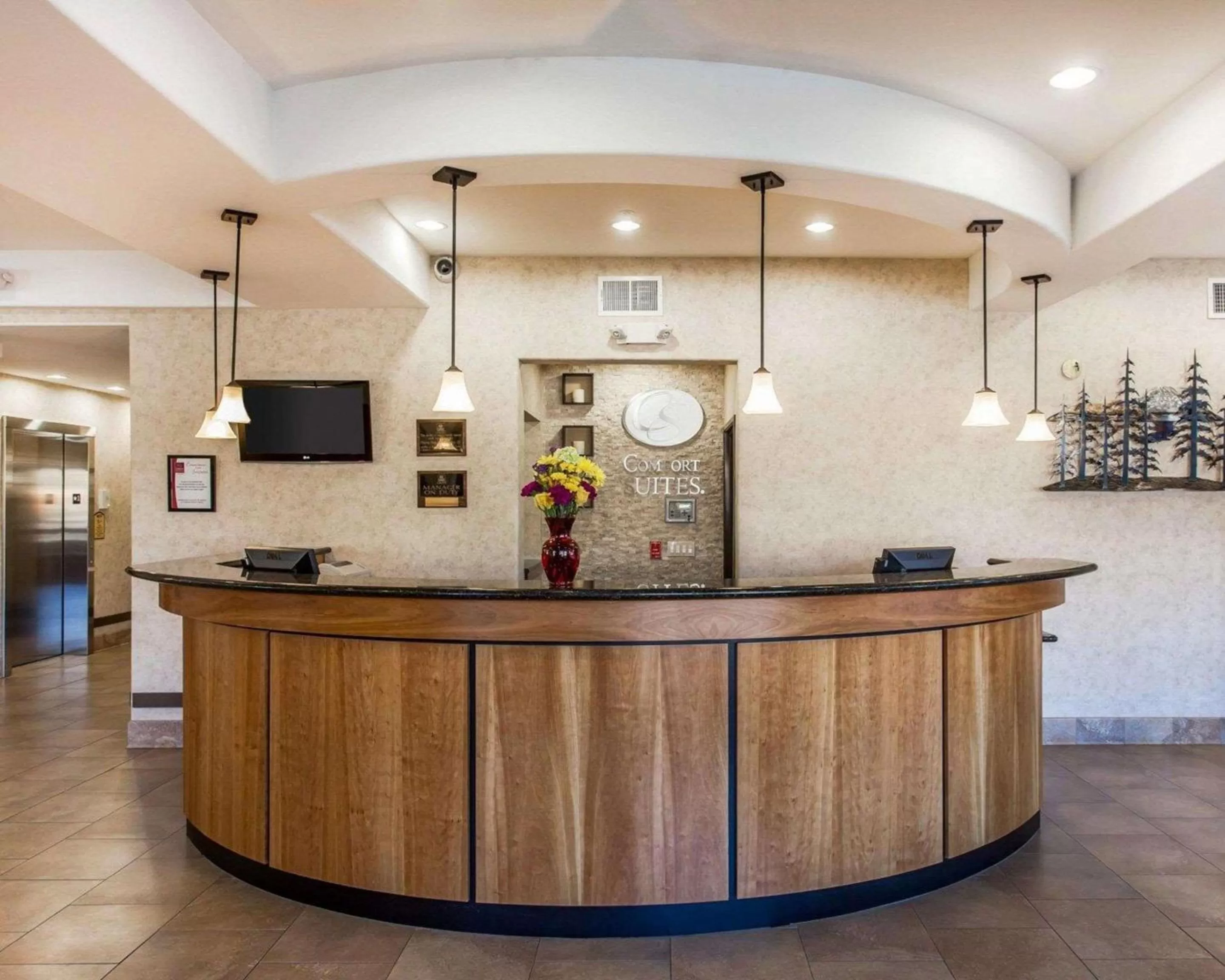 Lobby or reception in Comfort Suites Wenatchee Gateway