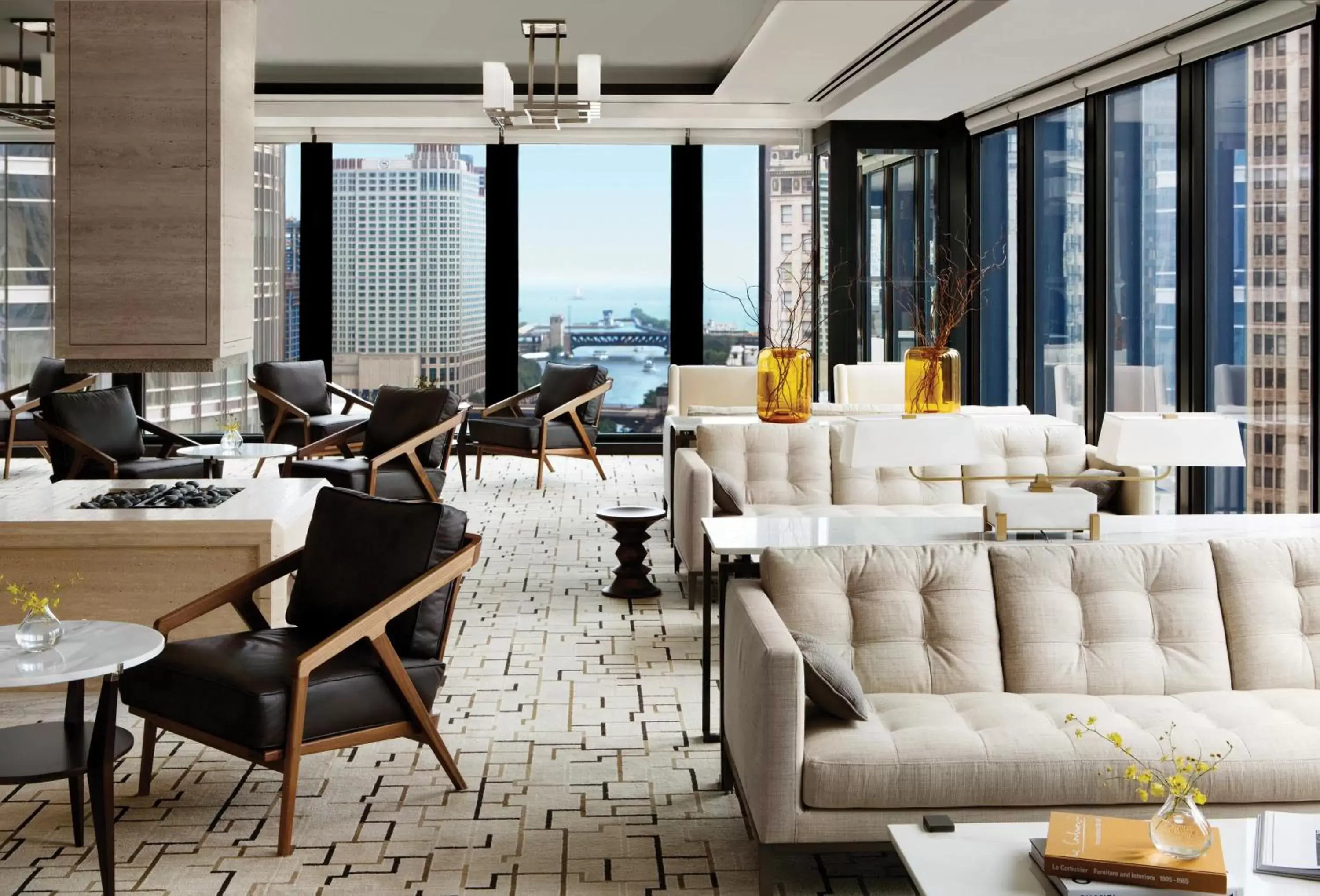 Lounge or bar, Lounge/Bar in The Langham Chicago