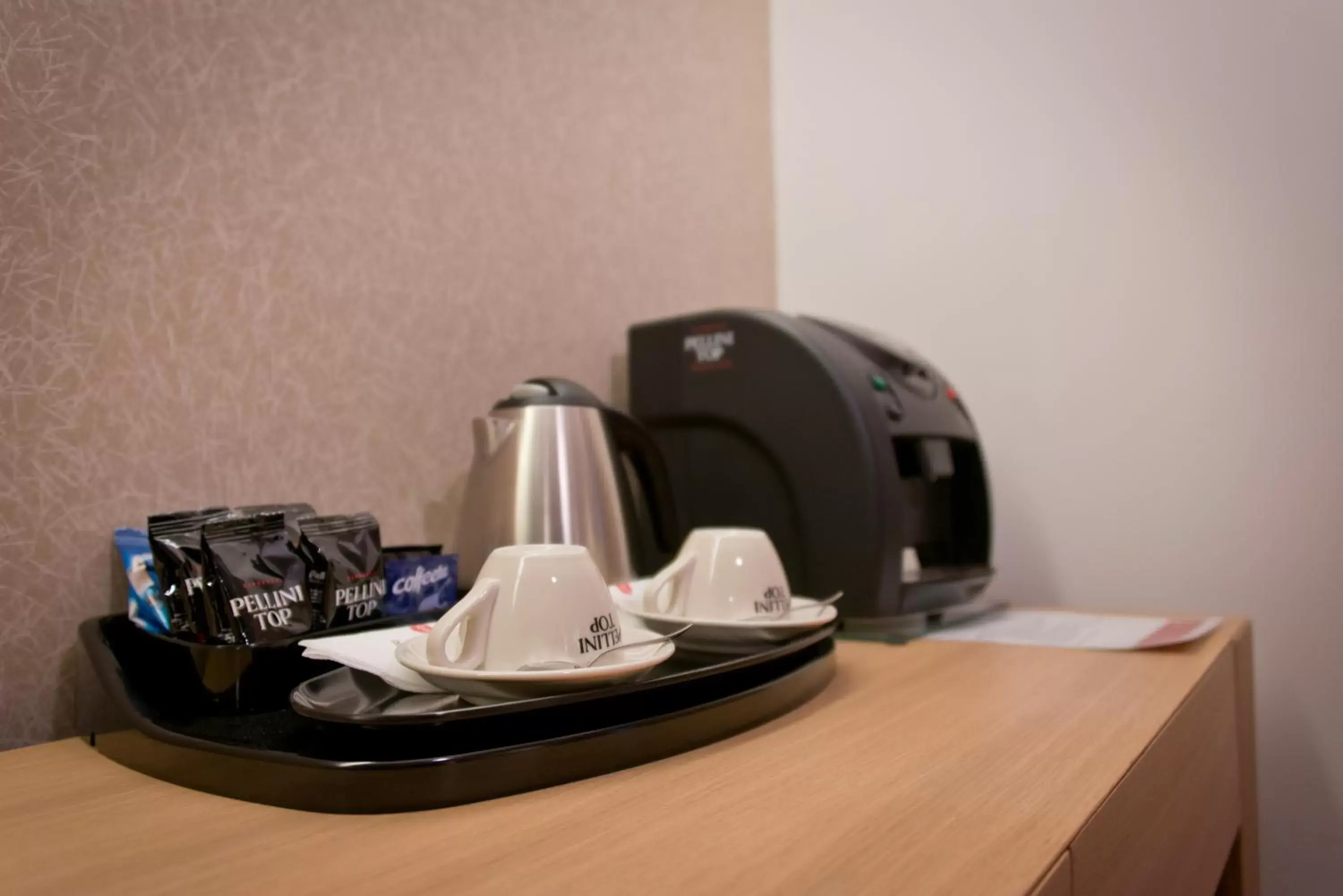 Coffee/tea facilities in Ramada by Wyndham Oradea