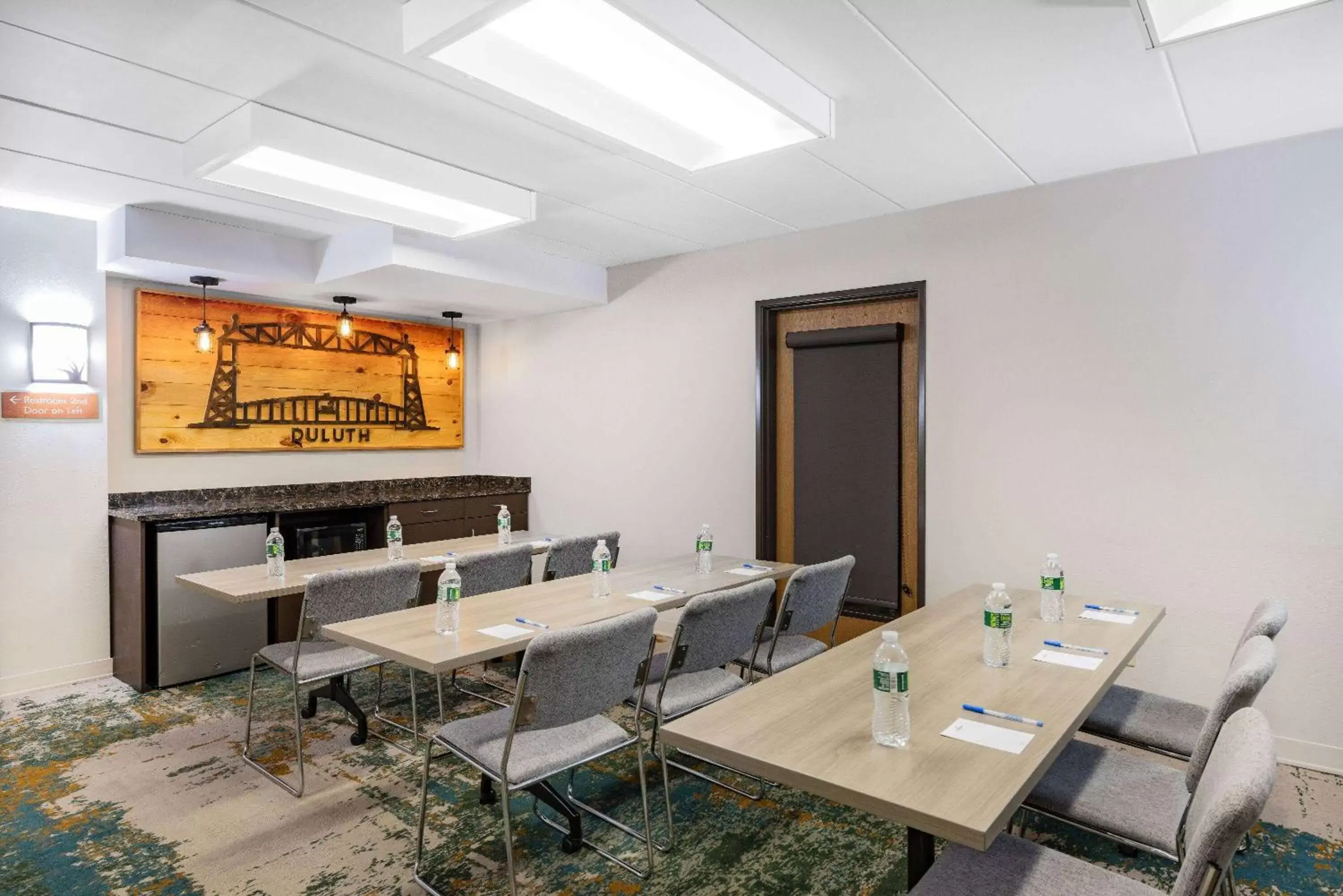 Meeting/conference room in AmericInn by Wyndham Duluth South Proctor Black Woods Event Ctr