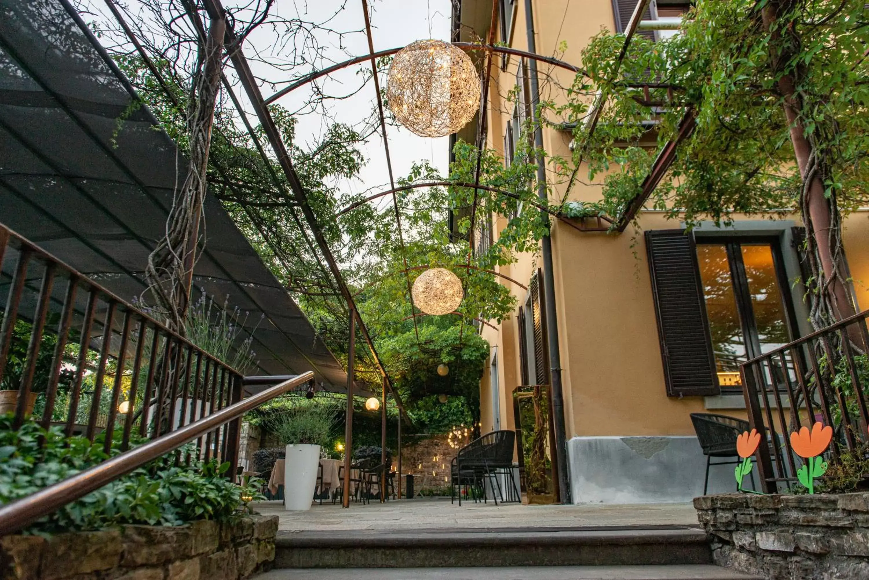 Facade/entrance, Property Building in Le Funi Hotel